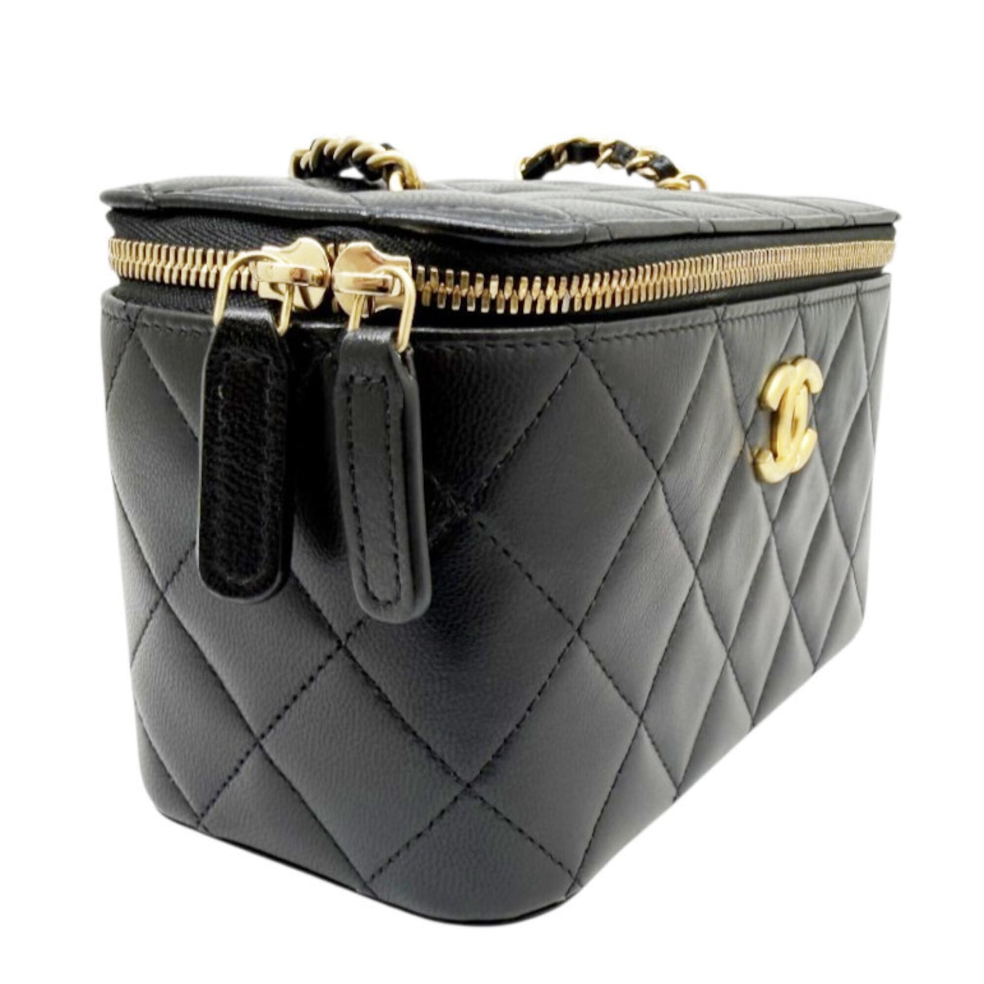 Chanel Black Leather Shoulder Bag (Pre-Owned)