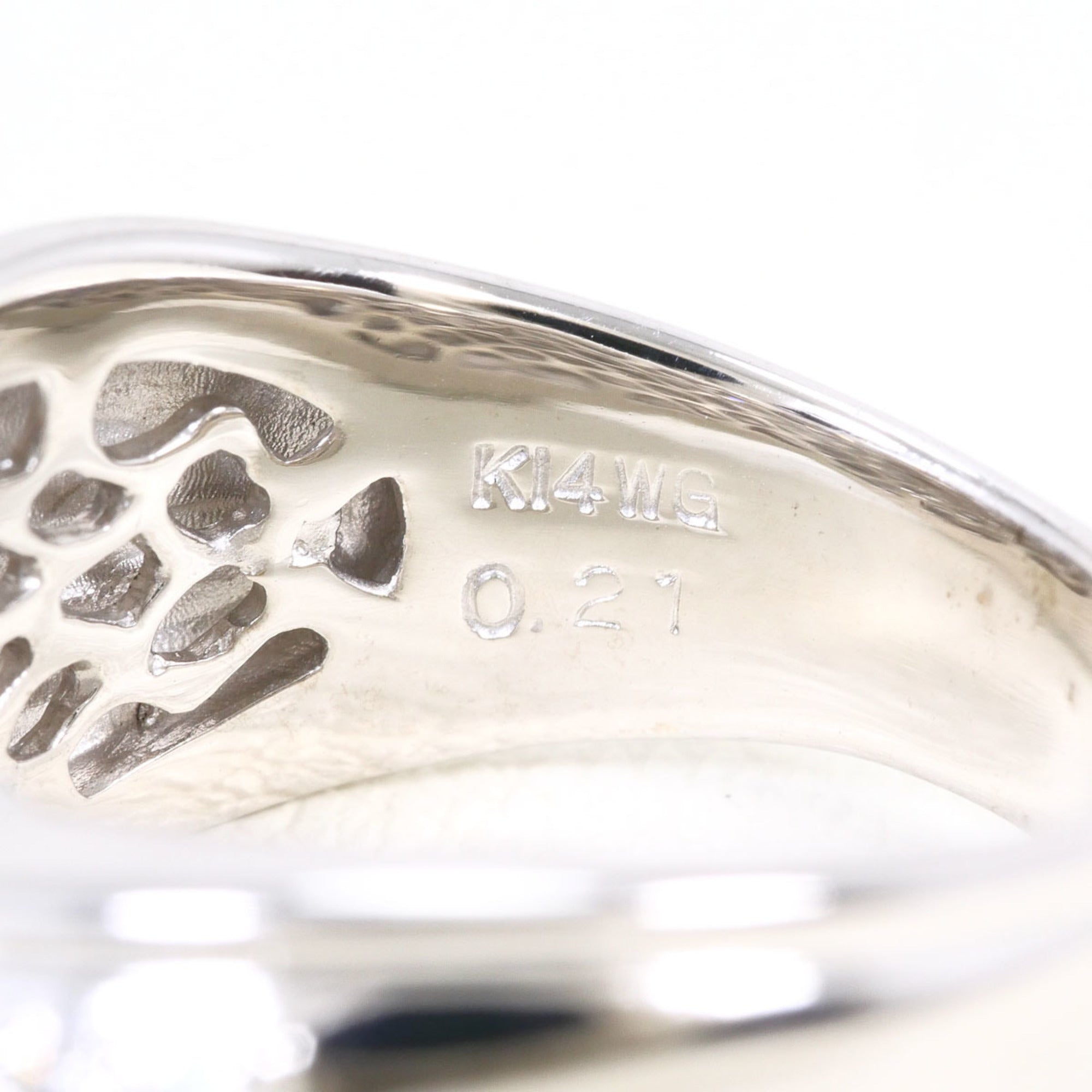 Unbranded White White Gold (14K) Band Ring (Pre-Owned)