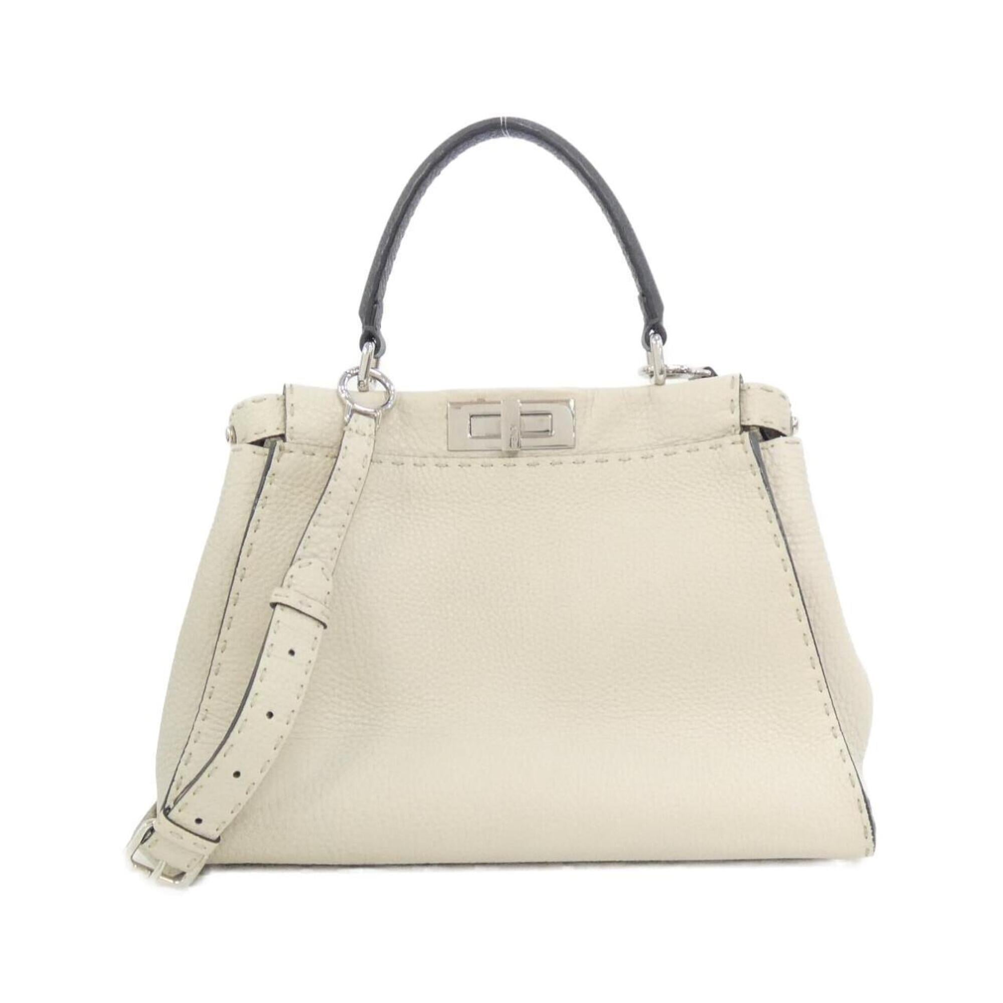 Fendi Selleria Silver Leather Handbag (Pre-Owned)