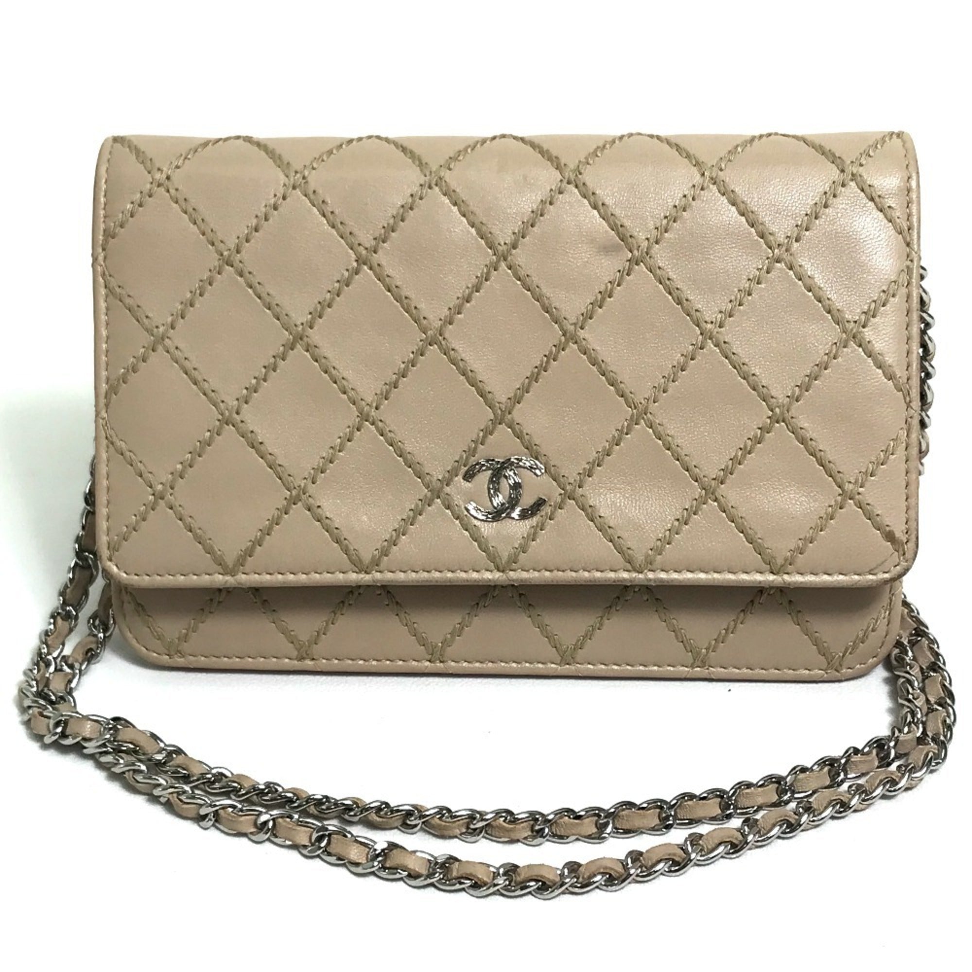 Chanel Beige Leather Chain/Shoulder Wallet (Pre-Owned)