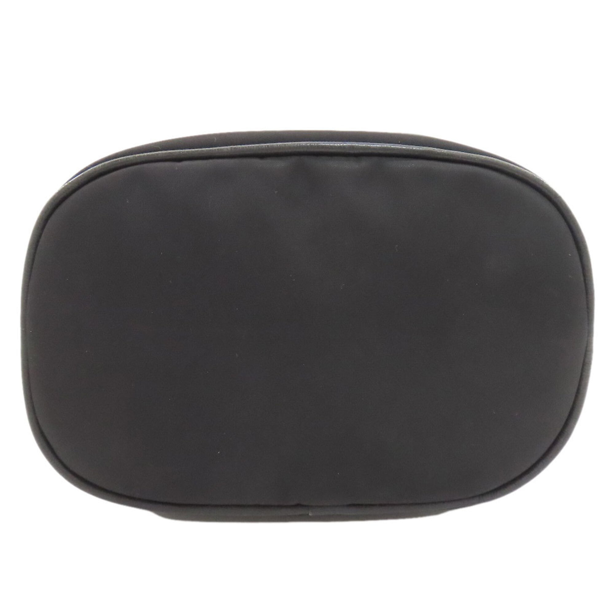 Longchamp Black Nylon Shoulder Bag (Pre-Owned)
