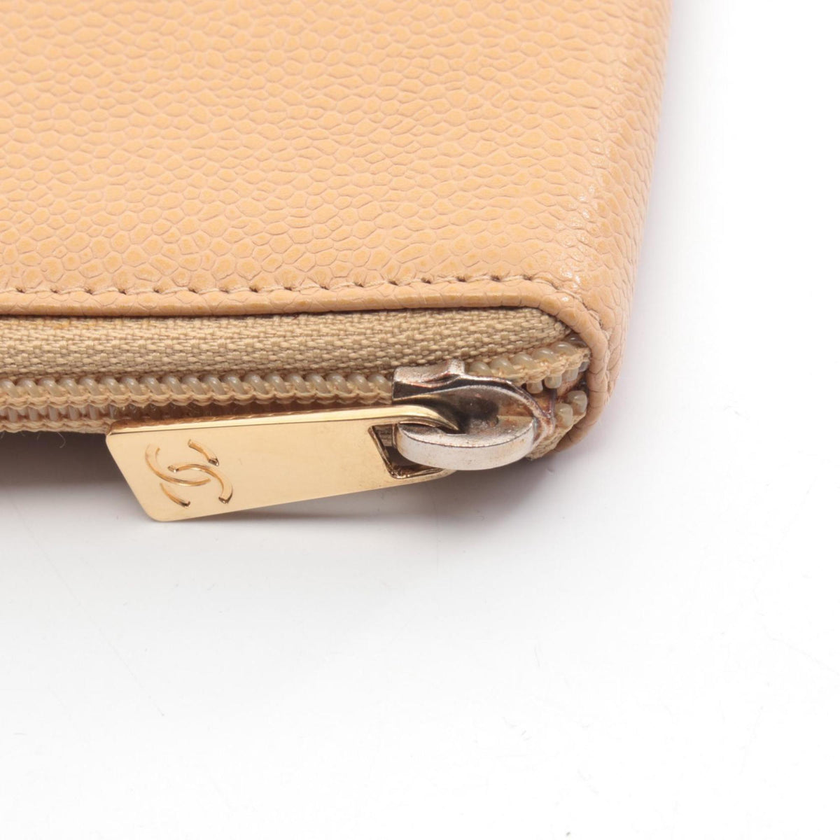 Chanel Brown Leather Long Wallet (Bi-Fold) (Pre-Owned)