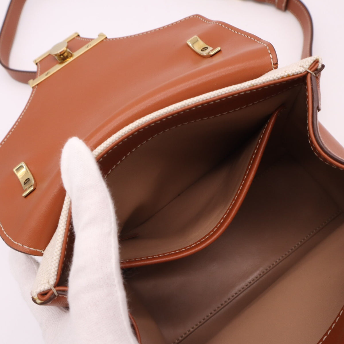 Tod's Beige Brown Canvas Shoulder Bag (Pre-Owned)
