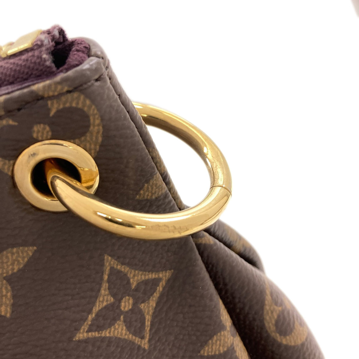 Louis Vuitton Monogram Monogram Canvas Handbag (Pre-Owned)