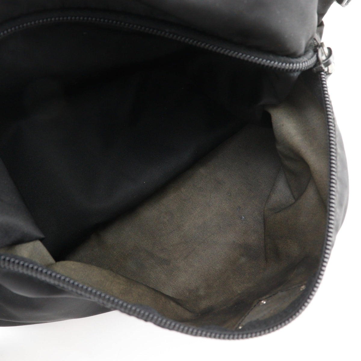 Prada Black Nylon Shoulder Bag (Pre-Owned)