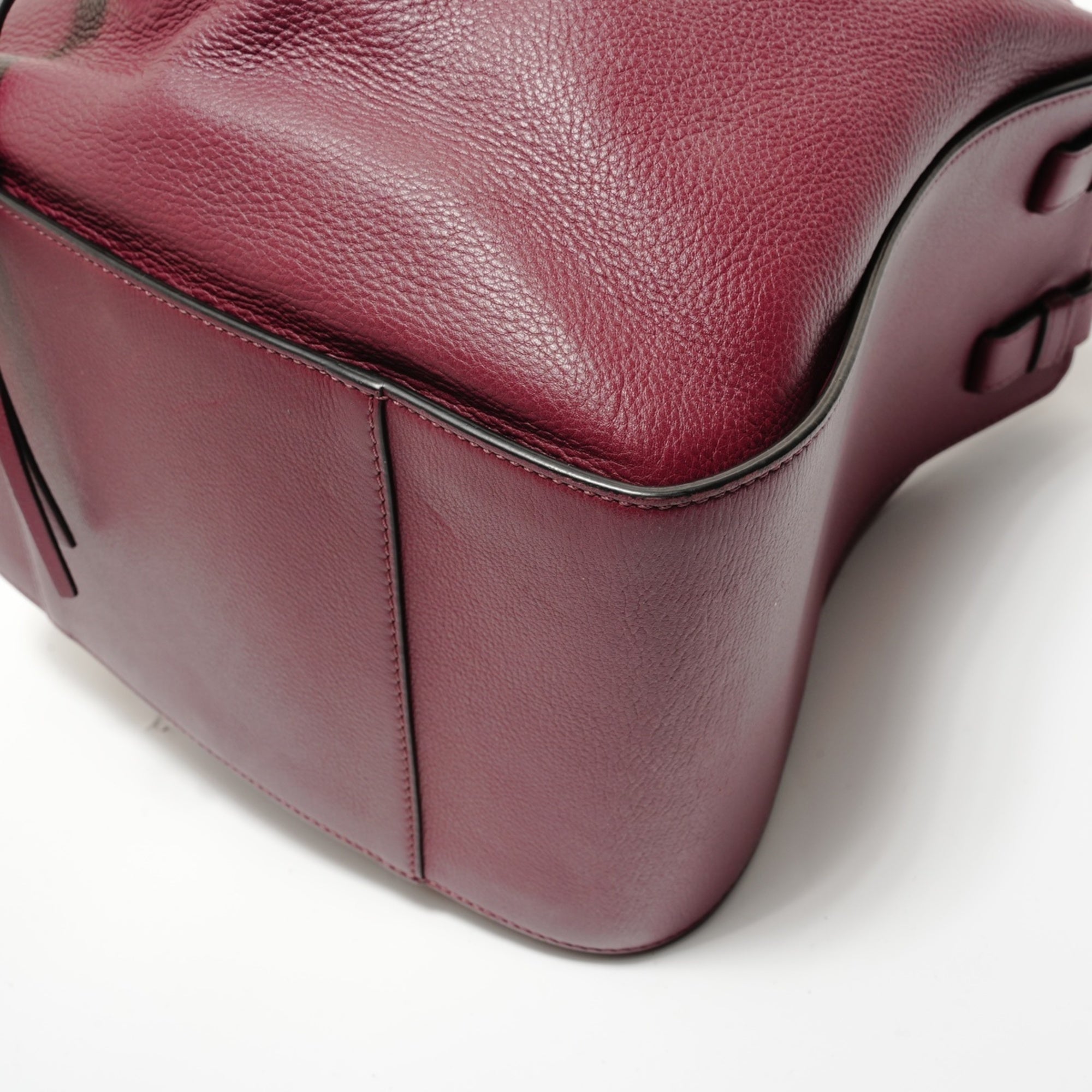 Loewe Hammock Red Color Leather Handbag (Pre-Owned)