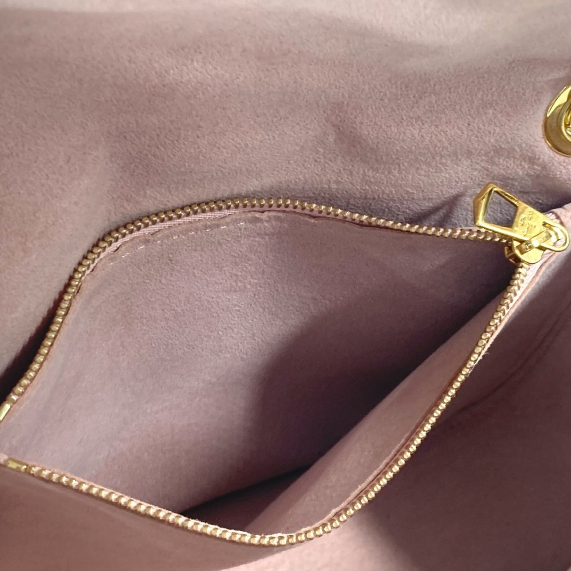 Louis Vuitton Brown Pink Damier Canvas Pochette Shoulder Bag (Pre-Owned)
