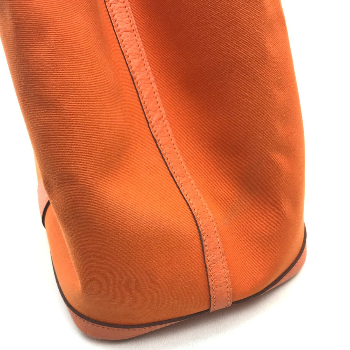 Hermes Orange Other Tote Bag (Pre-Owned)