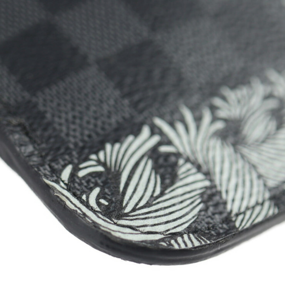 Louis Vuitton Black Gray Damier Graphite Clutch Bag (Pre-Owned)