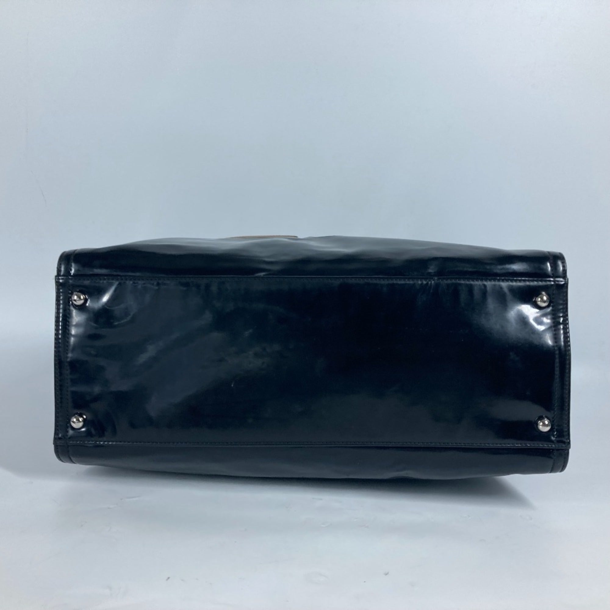 Chanel Black Shoulder Bag (Pre-Owned)