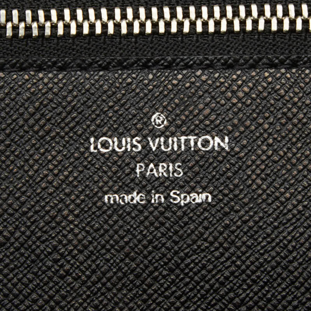 Louis Vuitton Black Damier Graphite Pvc Handbag Pouch (Pre-Owned)