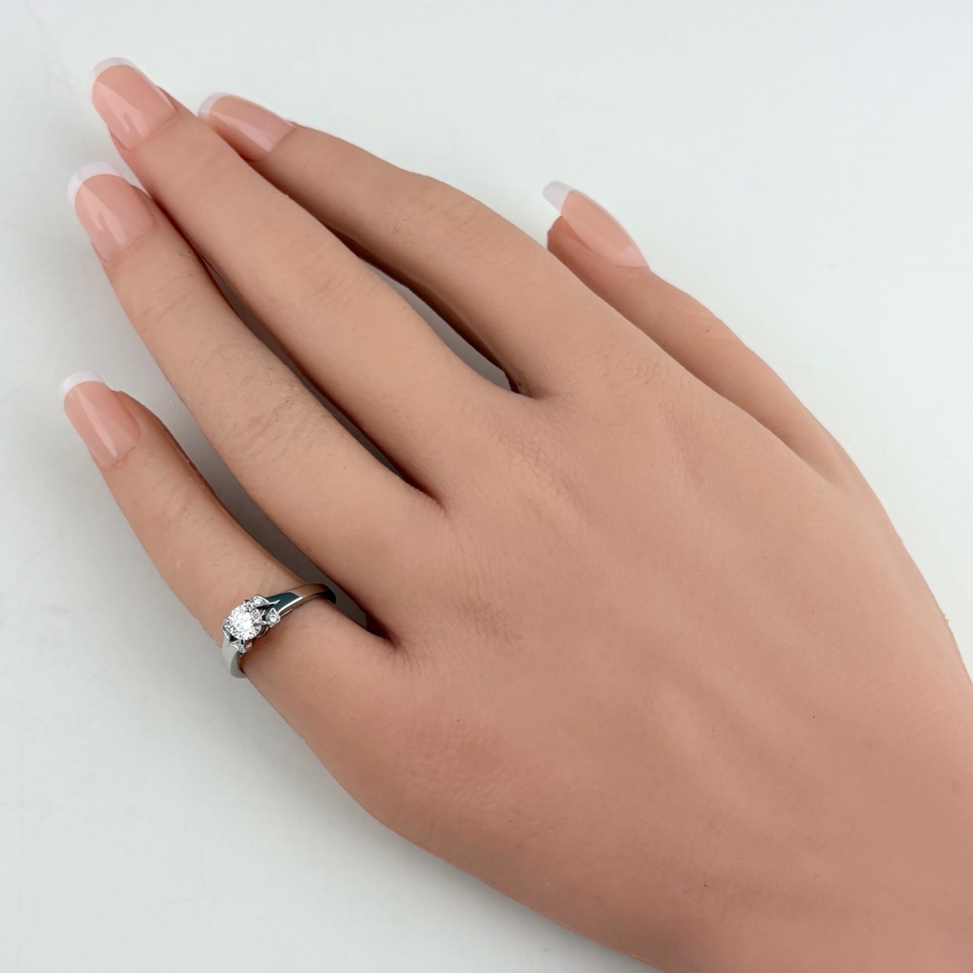 Cartier Platinum 950 Band Ring (Pre-Owned)