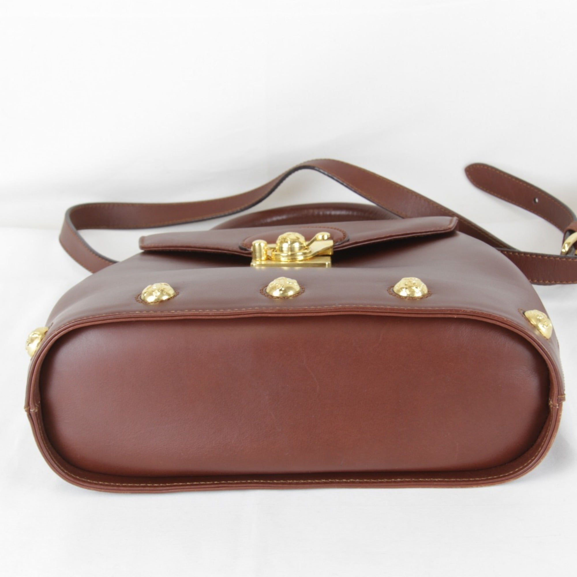 Salvatore Ferragamo Brown Leather Shoulder Bag (Pre-Owned)