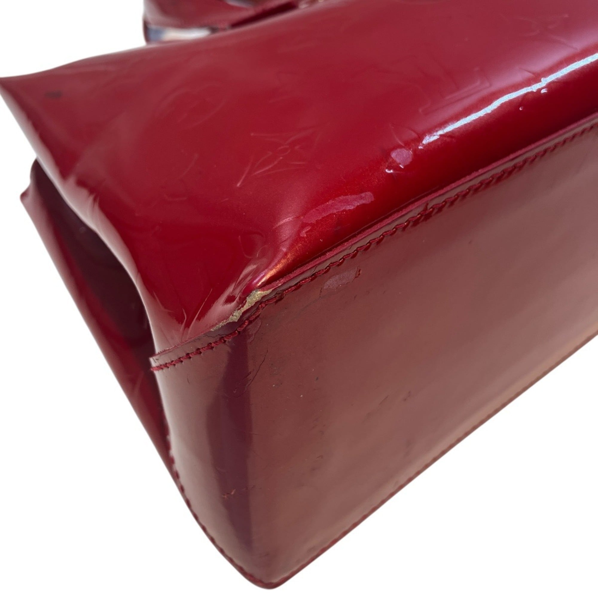 Louis Vuitton Pomme D'amour Red Color Vernis Leather Handbag (Pre-Owned)