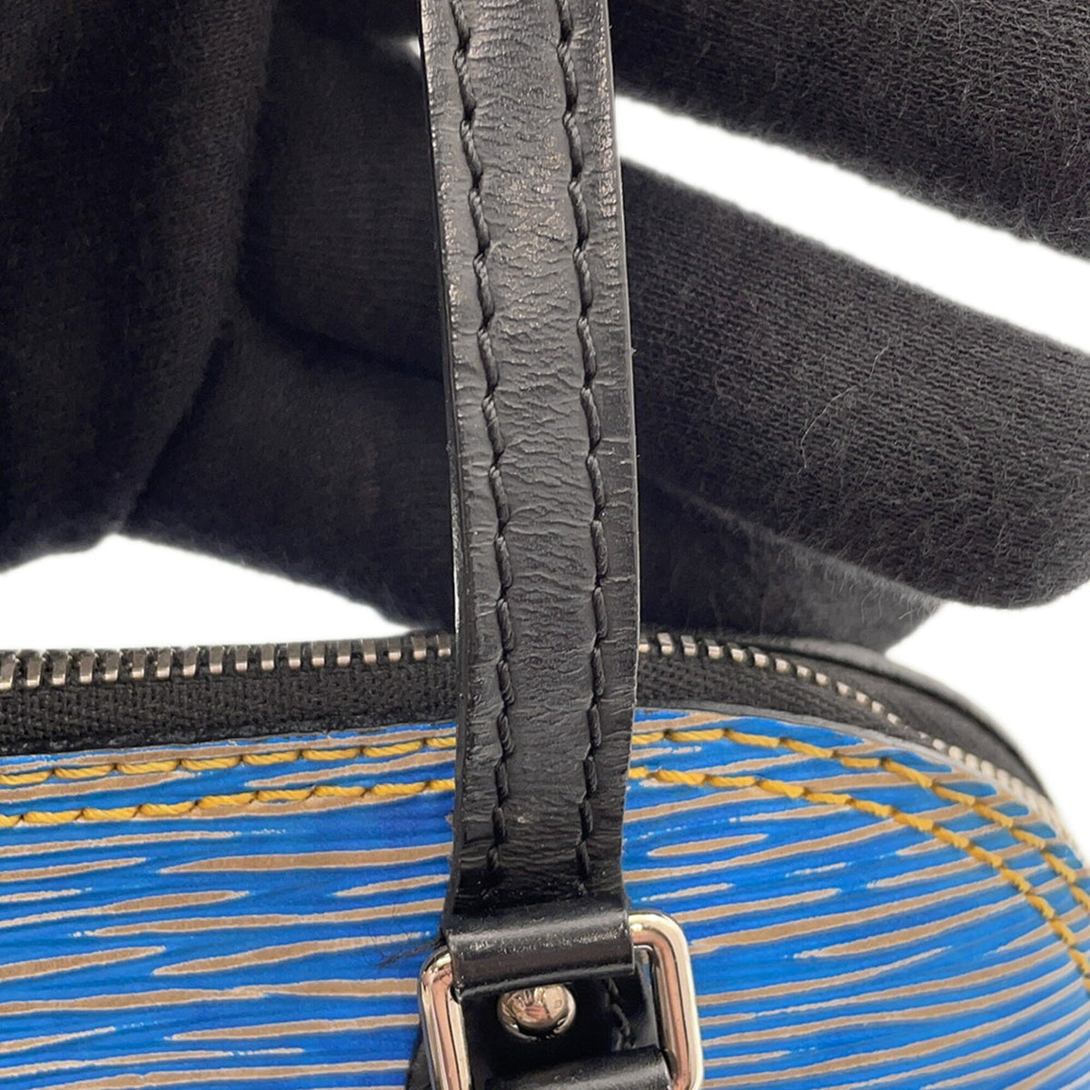 Louis Vuitton Blue Denim Handbag (Pre-Owned)