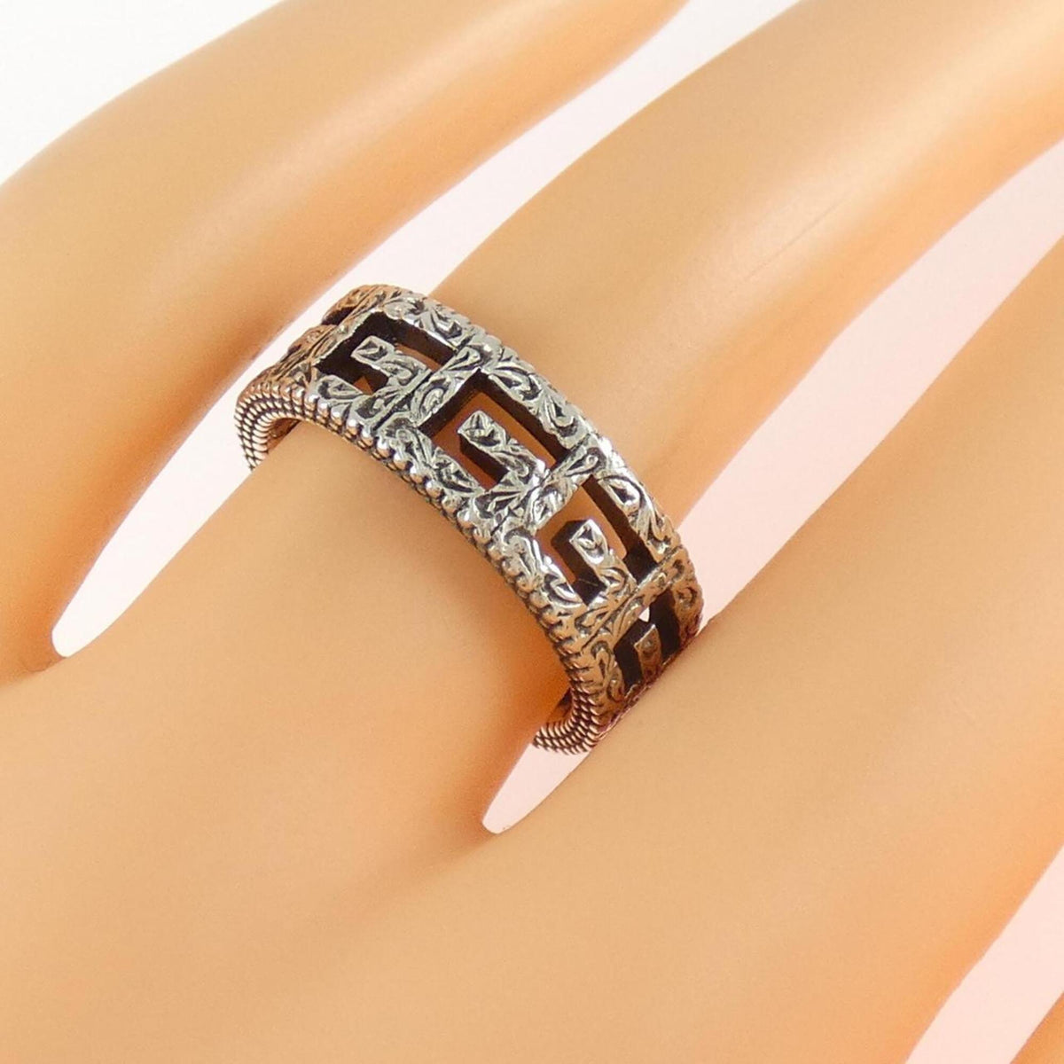 Gucci Silver 925 Band Ring (Pre-Owned)