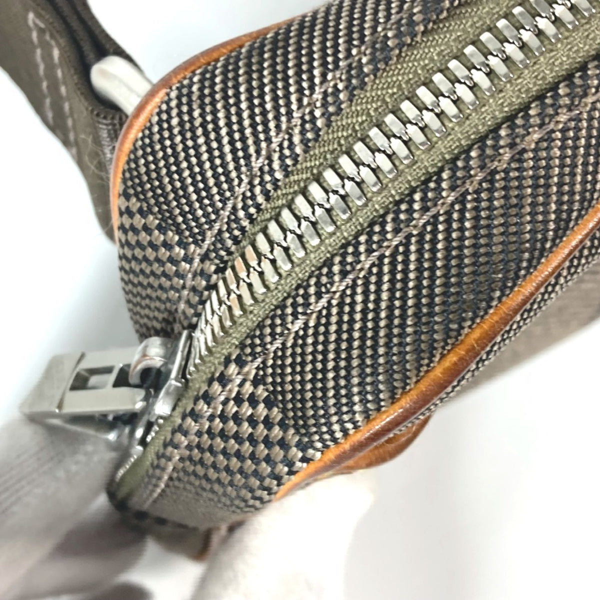 Louis Vuitton Earth Khaki Damier Geant Shoulder Bag Sling Bag (Pre-Owned)