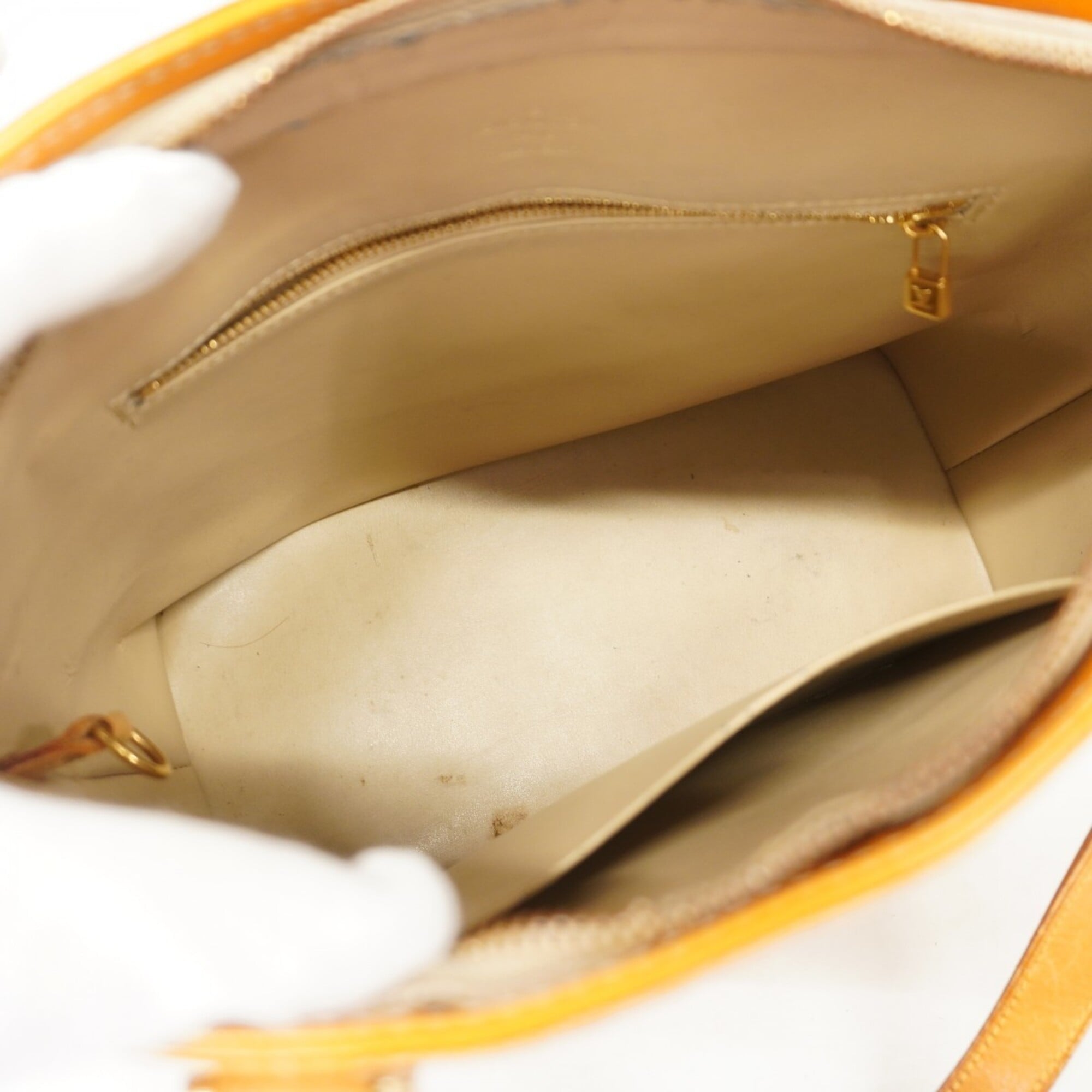 Louis Vuitton Beige Tote Bag (Pre-Owned)