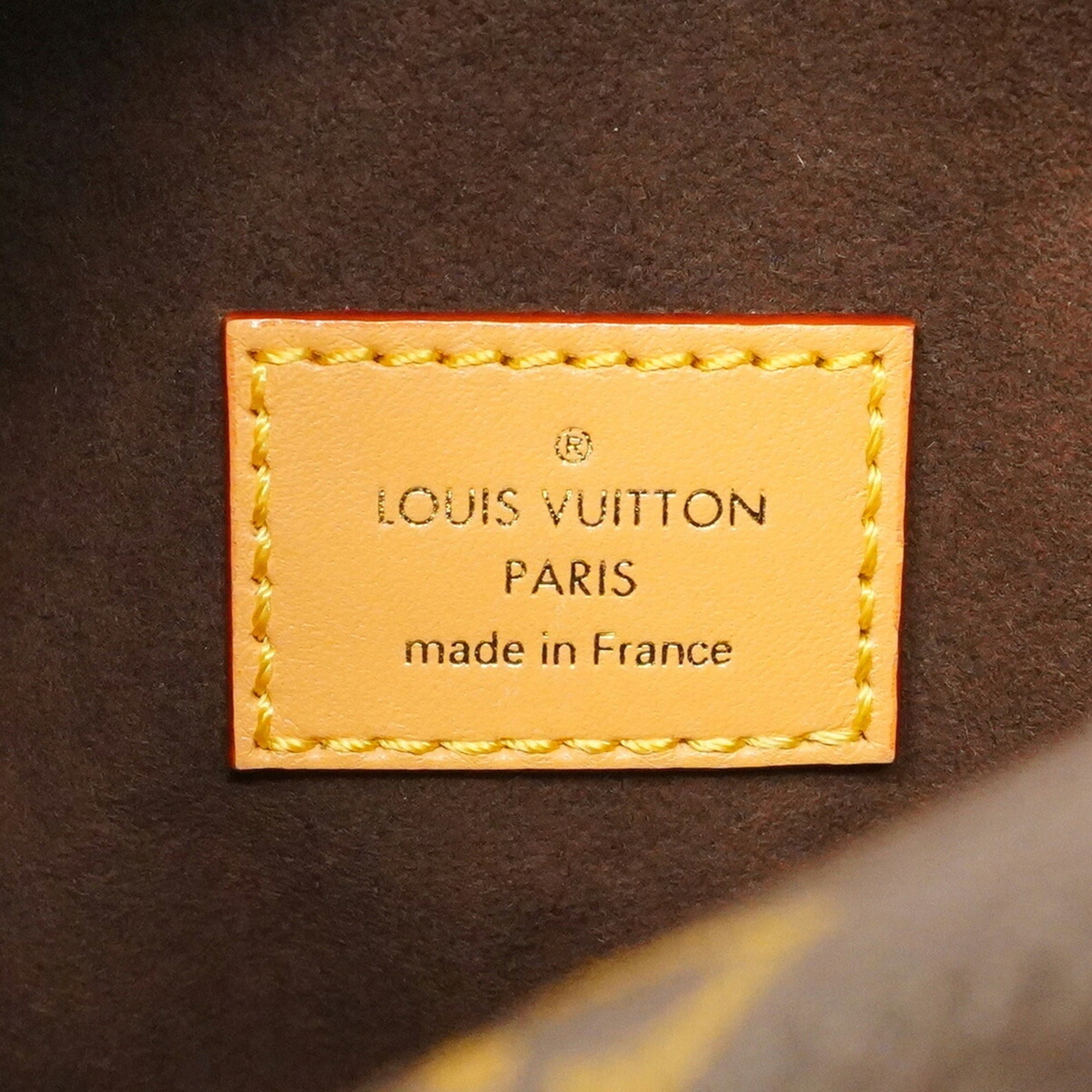 Louis Vuitton Brown Handbag (Pre-Owned)