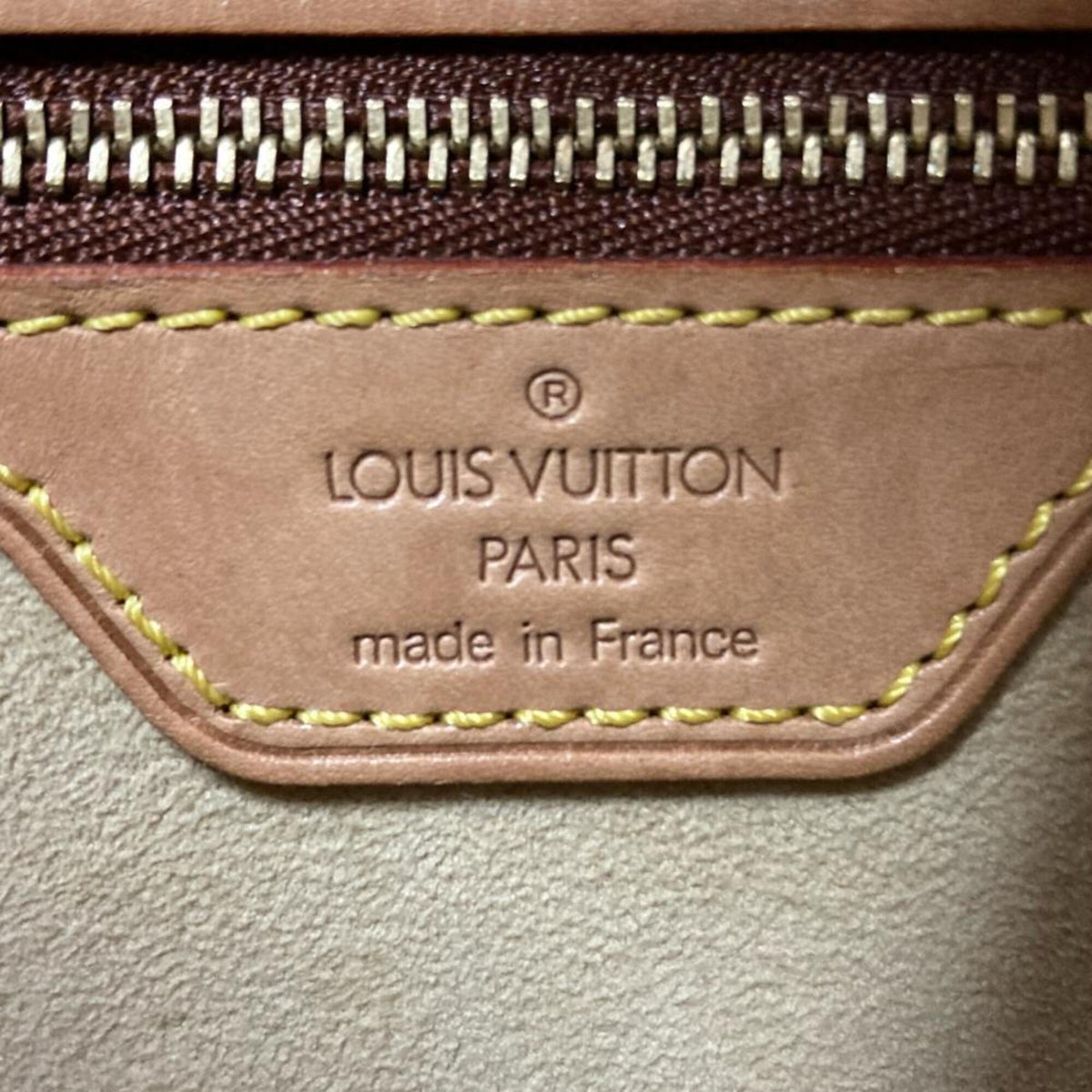 Louis Vuitton Brown Monogram Canvas Shoulder Bag (Pre-Owned)