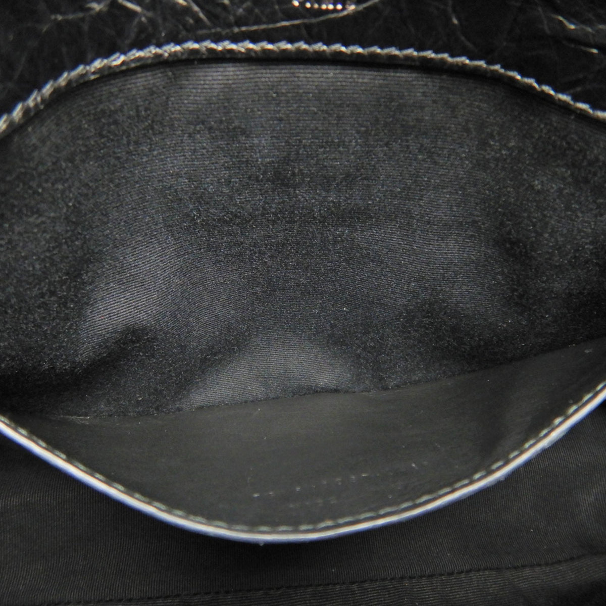 Yves Saint Laurent Black Leather Shoulder Bag (Pre-Owned)