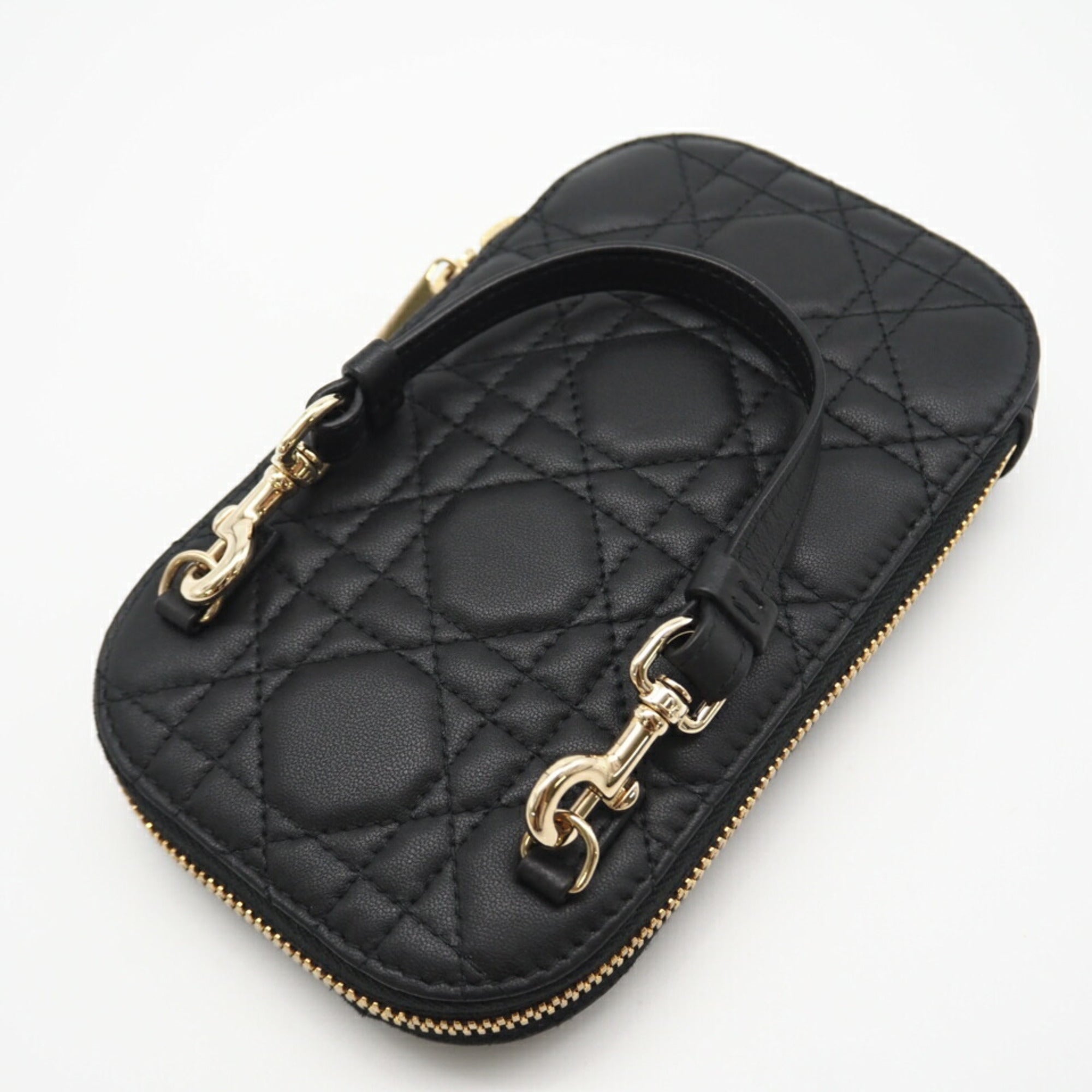 Christian Dior Black Leather Shoulder Bag (Pre-Owned)
