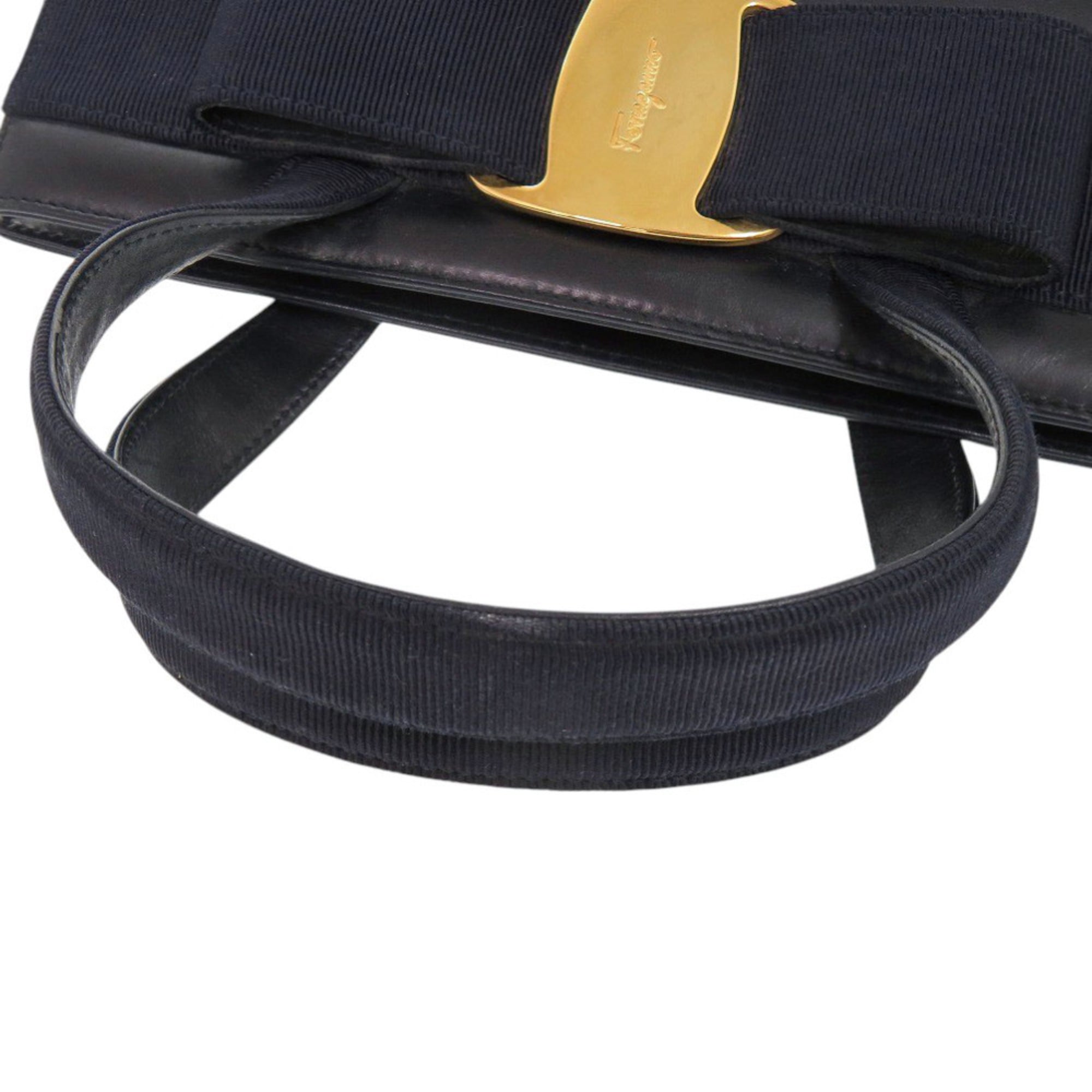 Salvatore Ferragamo Black Navy Leather Handbag Shoulder Bag (Pre-Owned)