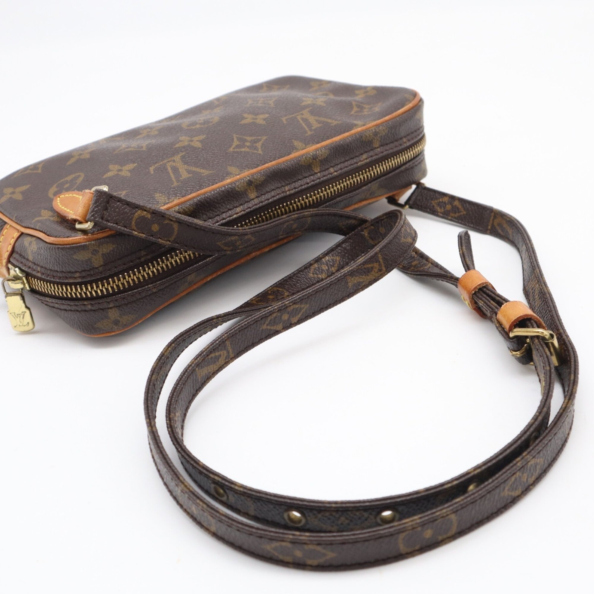 Louis Vuitton Monogram Beige Brown Coated Canvas Leather Pochette Shoulder Bag (Pre-Owned)