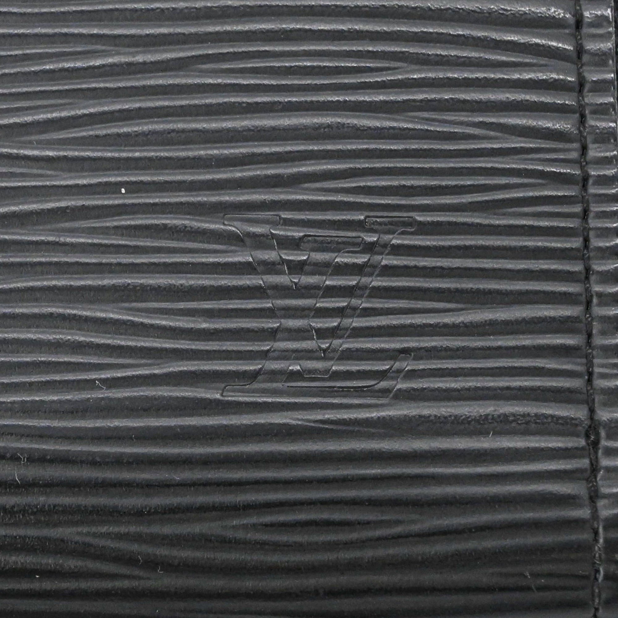Louis Vuitton Black Epi Leather Long Wallet (Bi-Fold) (Pre-Owned)