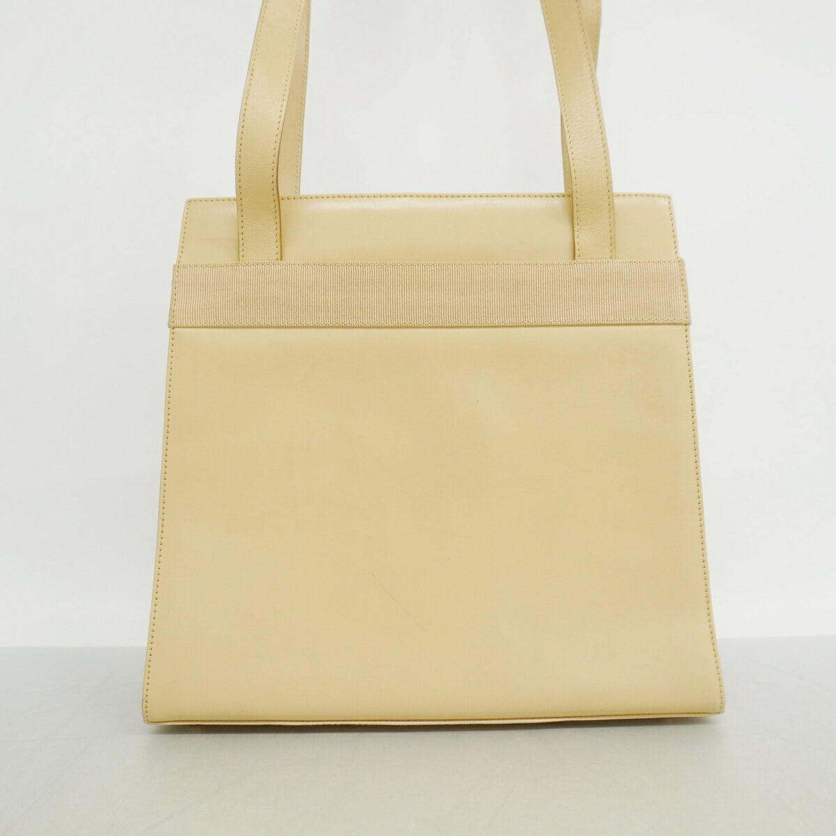 Salvatore Ferragamo Beige Leather Tote Bag (Pre-Owned)