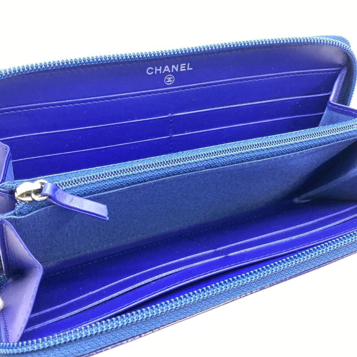 Chanel Blue Leather Long Wallet (Bi-Fold) (Pre-Owned)