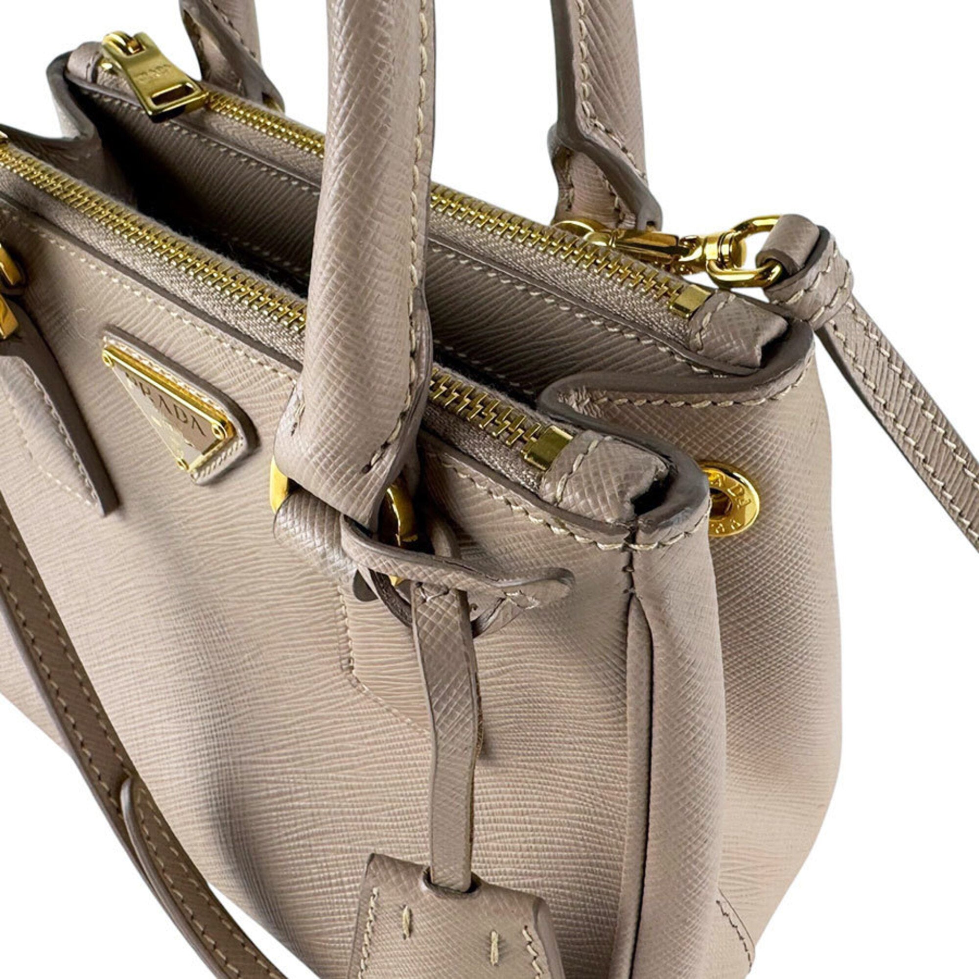 Prada Grayish Leather Handbag Shoulder Bag (Pre-Owned)