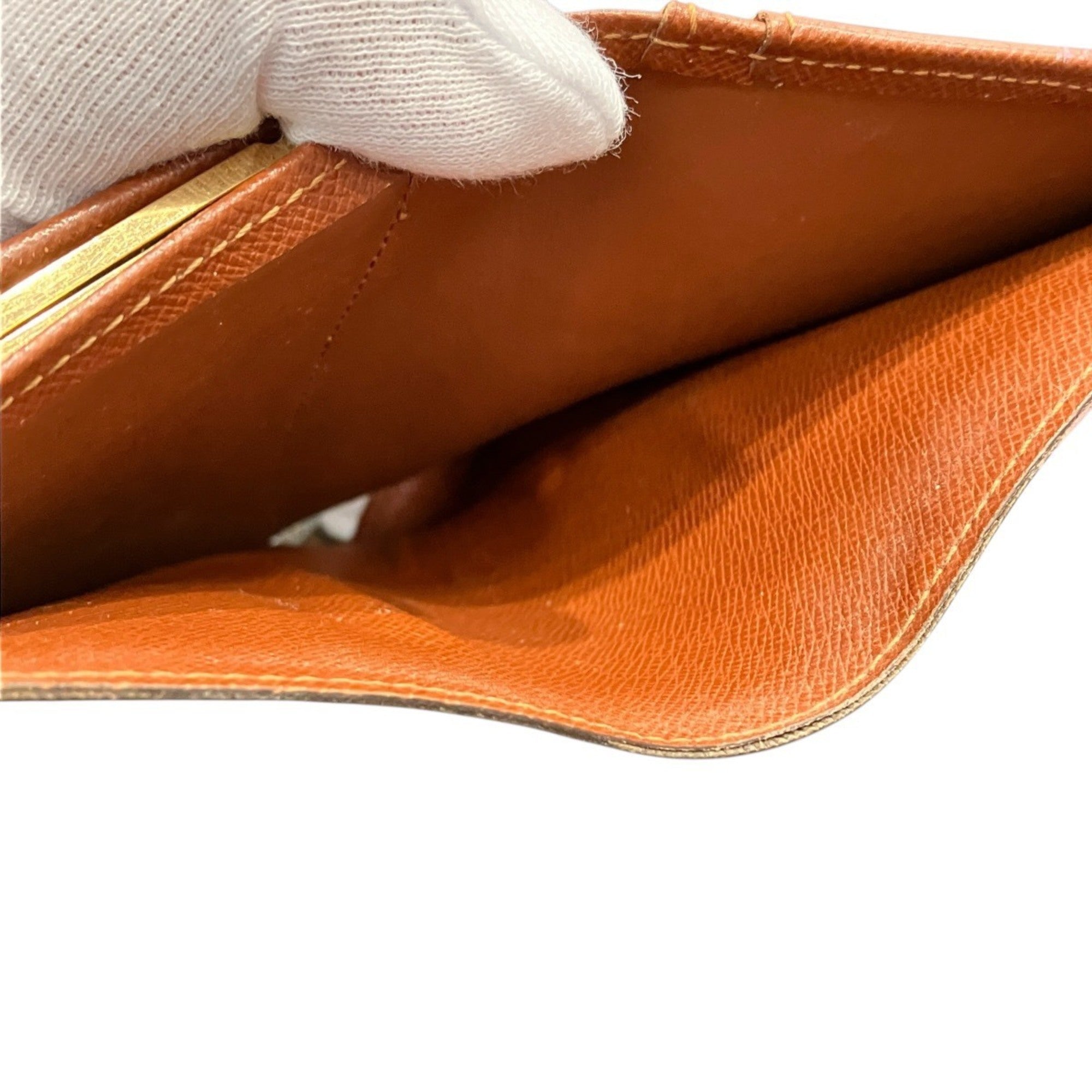 Louis Vuitton Brown Wallet (Bi-Fold) (Pre-Owned)