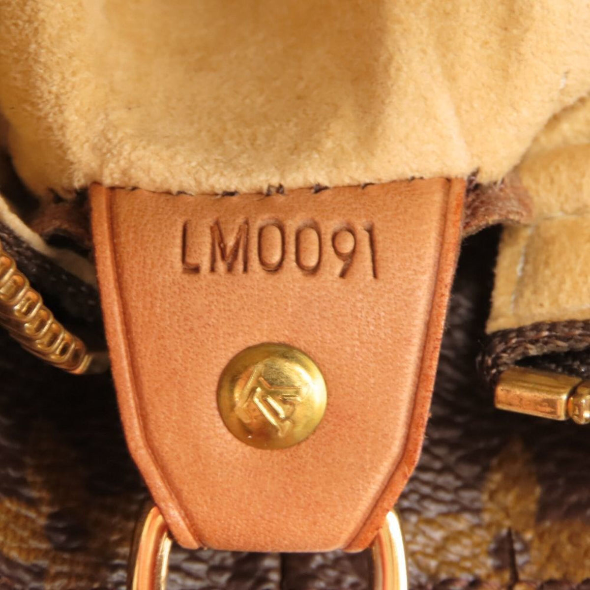 Louis Vuitton Brown Monogram Monogram Shoulder Bag (Pre-Owned)