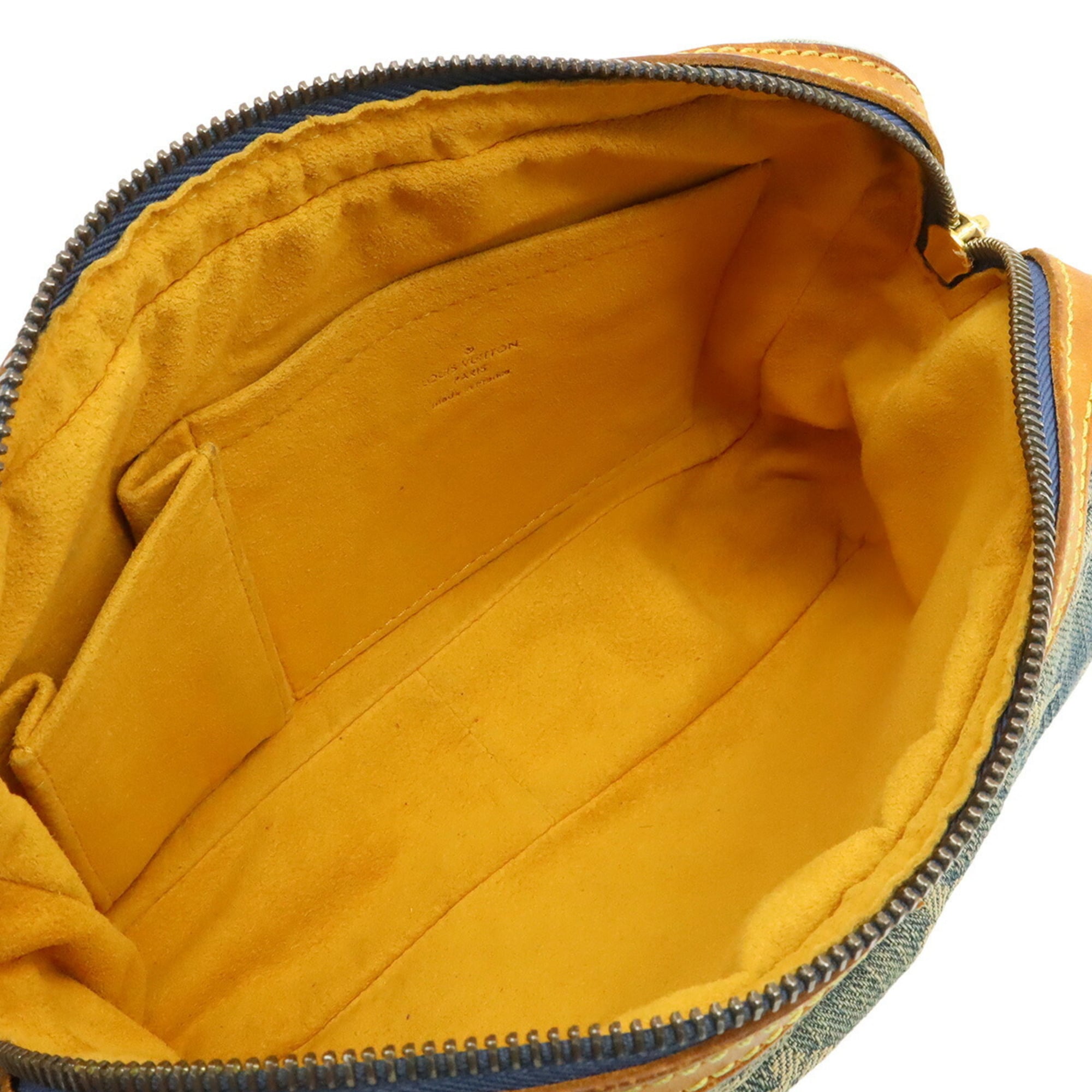 Louis Vuitton Blue Monogram Monogram Denim Fanny Pack Shoulder Bag (Pre-Owned)