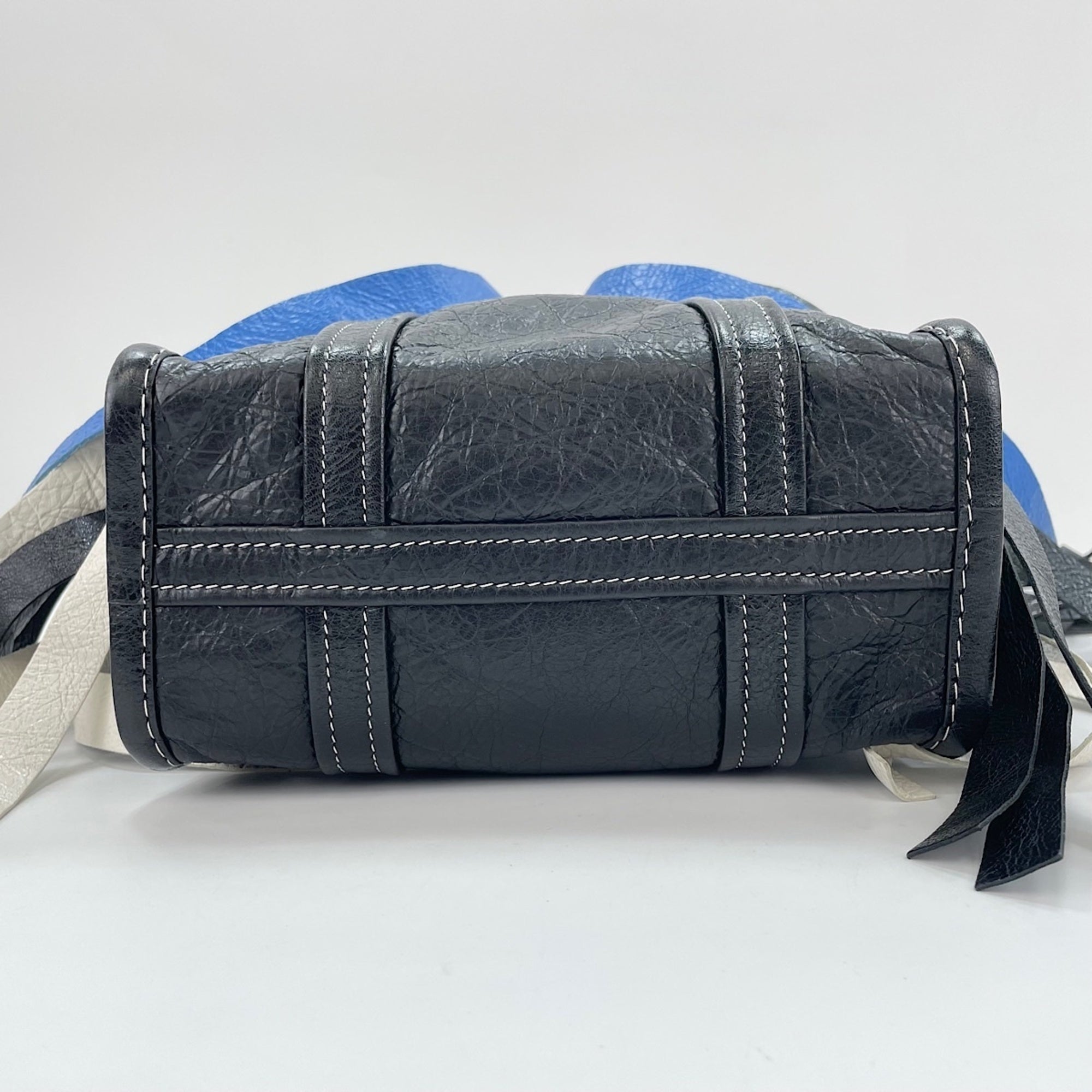 Balenciaga Black Handbag (Pre-Owned)