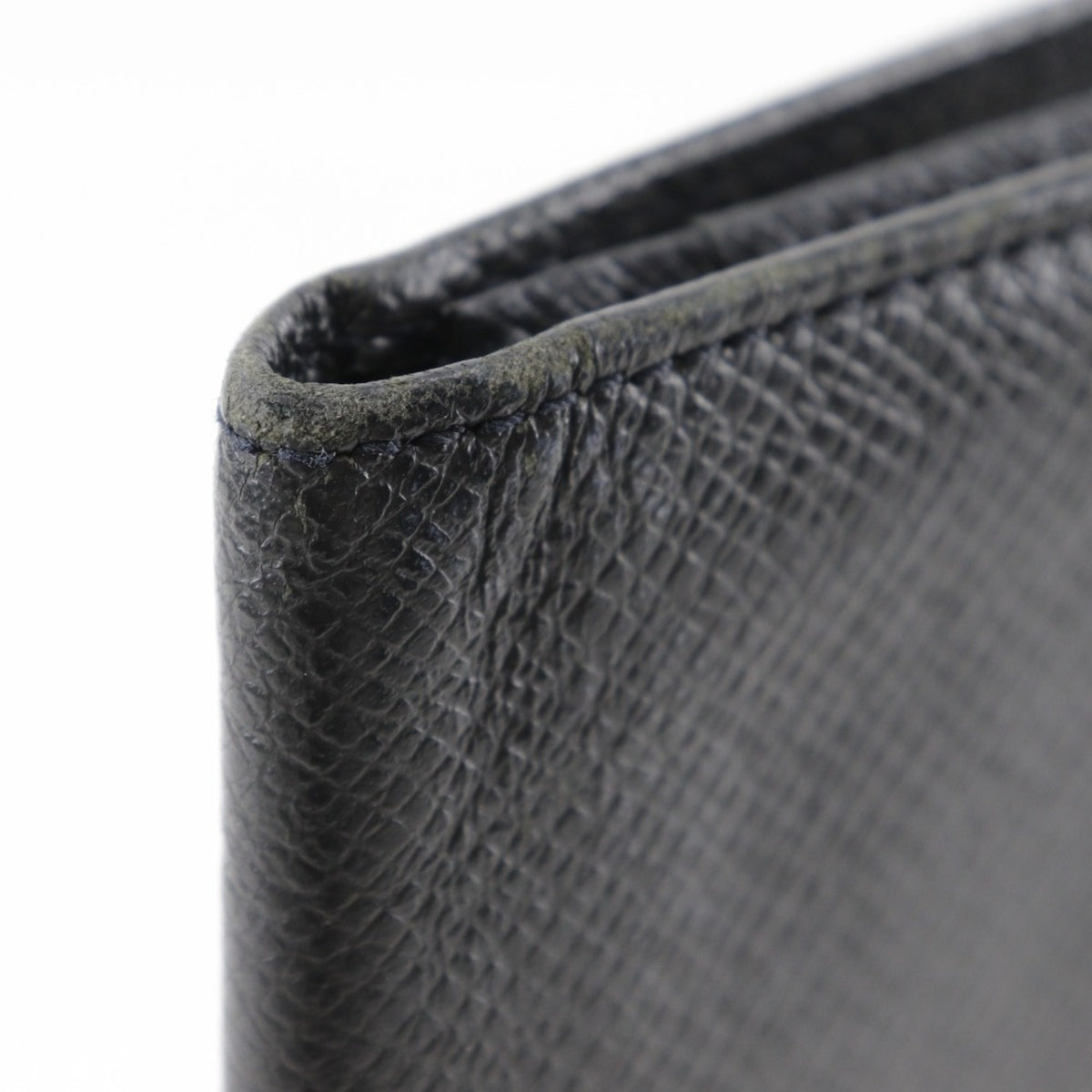 Louis Vuitton Ardoise Taiga Leather Long Bill Wallet (Bi-Fold) (Pre-Owned)