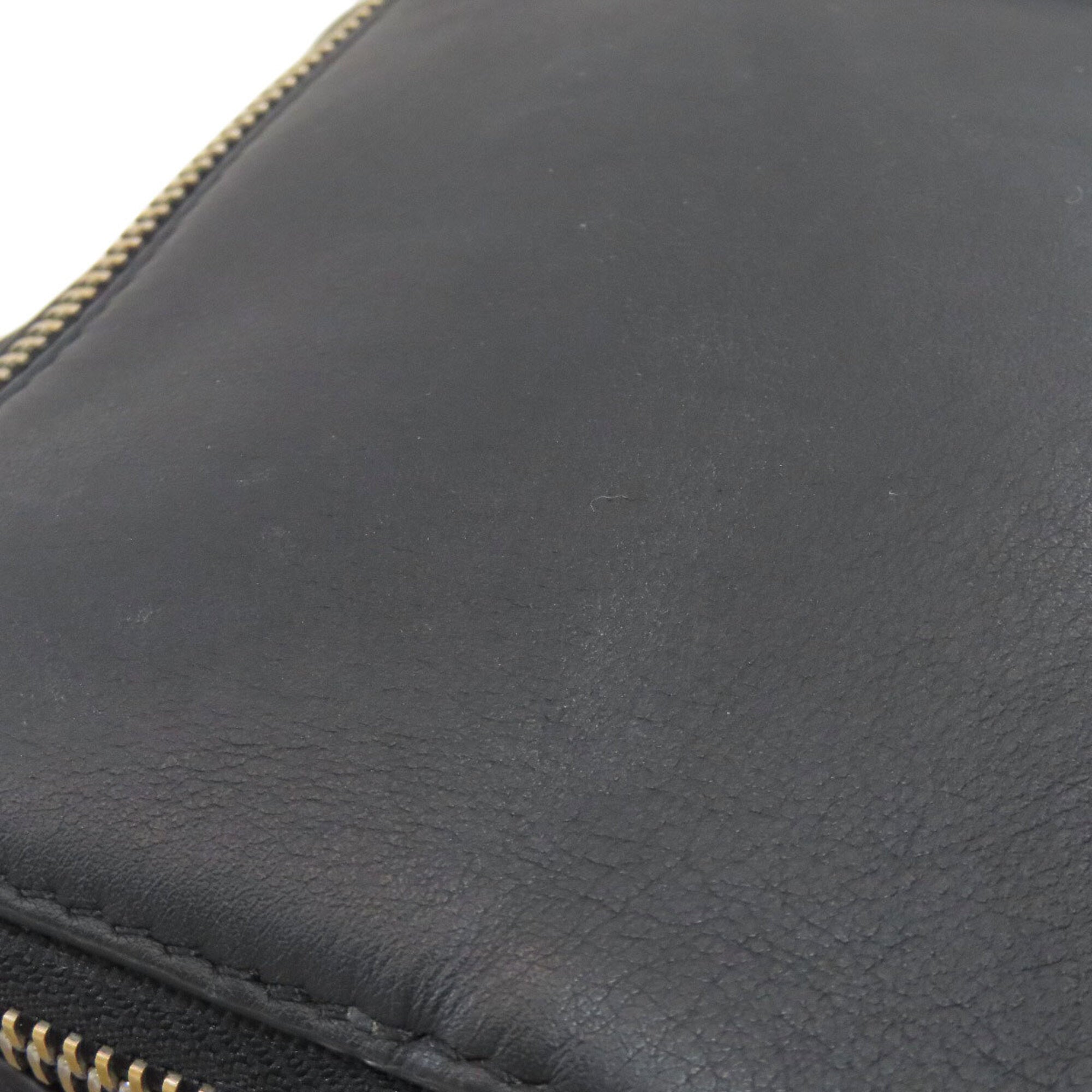 Loewe Black Leather Shoulder Bag (Pre-Owned)