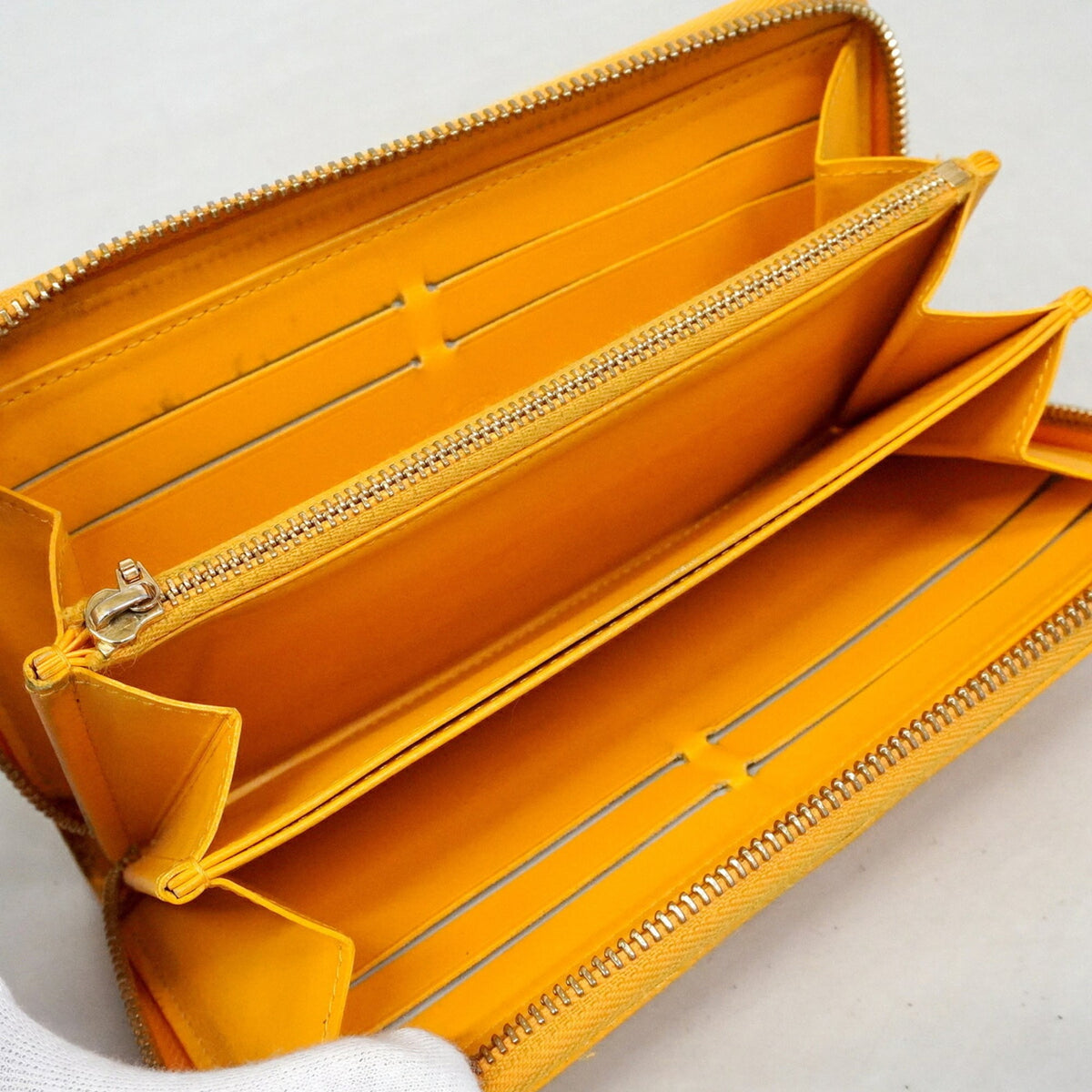 Louis Vuitton Yellow Long Wallet (Bi-Fold) (Pre-Owned)