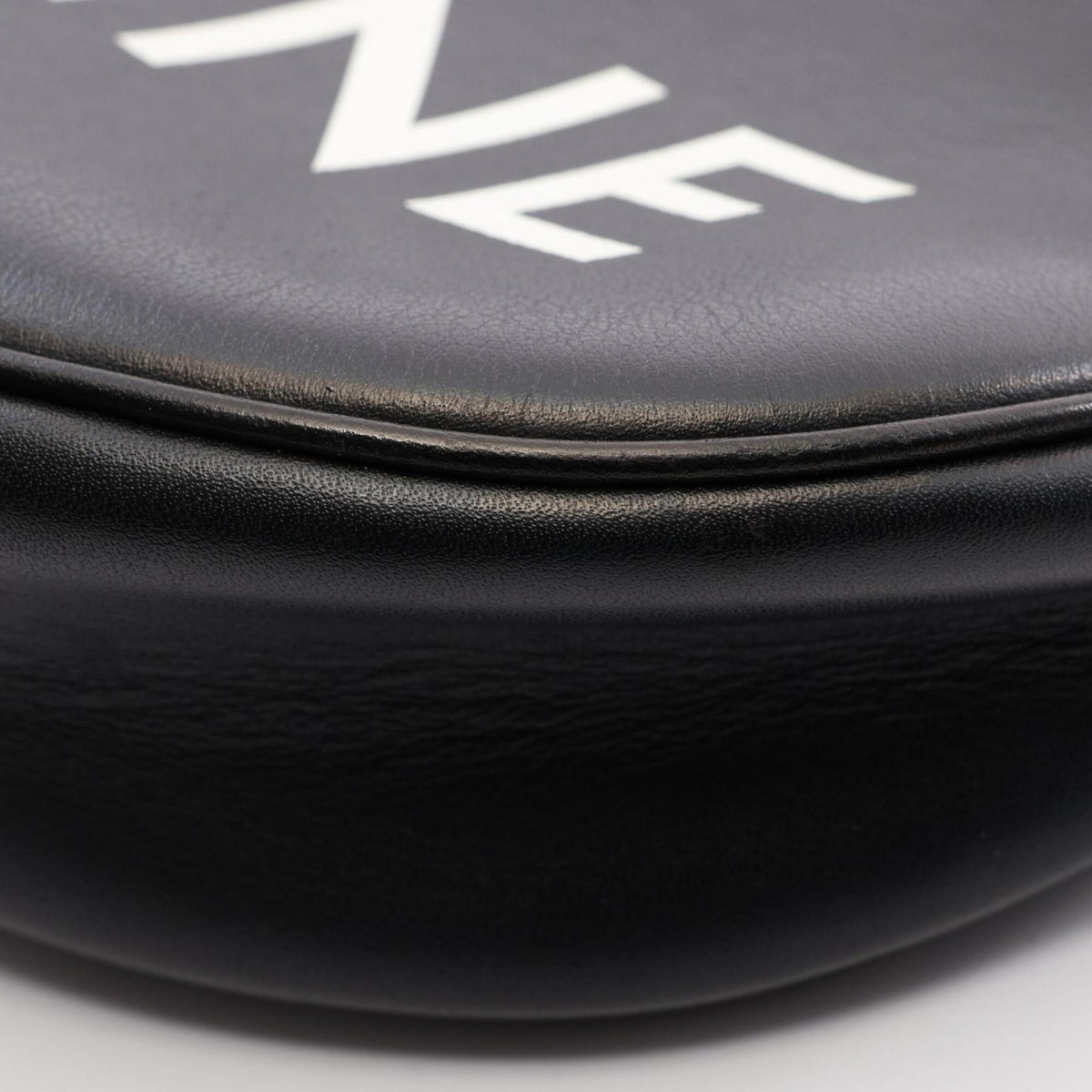 Celine Black Leather Handbag (Pre-Owned)