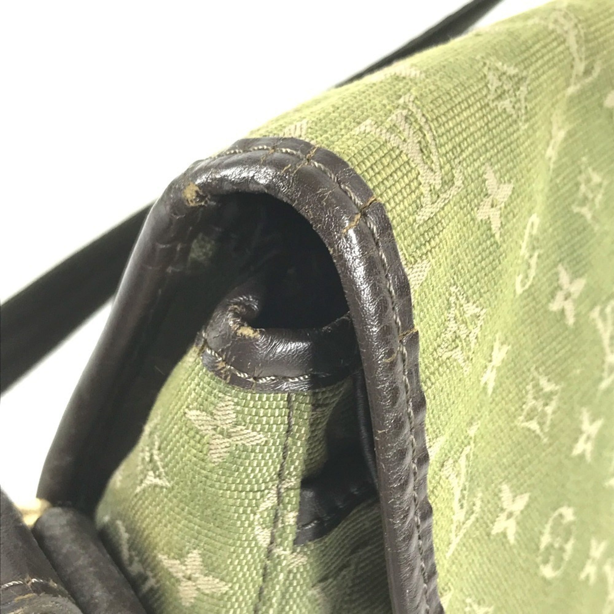 Louis Vuitton Khaki Monogram Monogram Mini Pochette Shoulder Bag (Pre-Owned)
