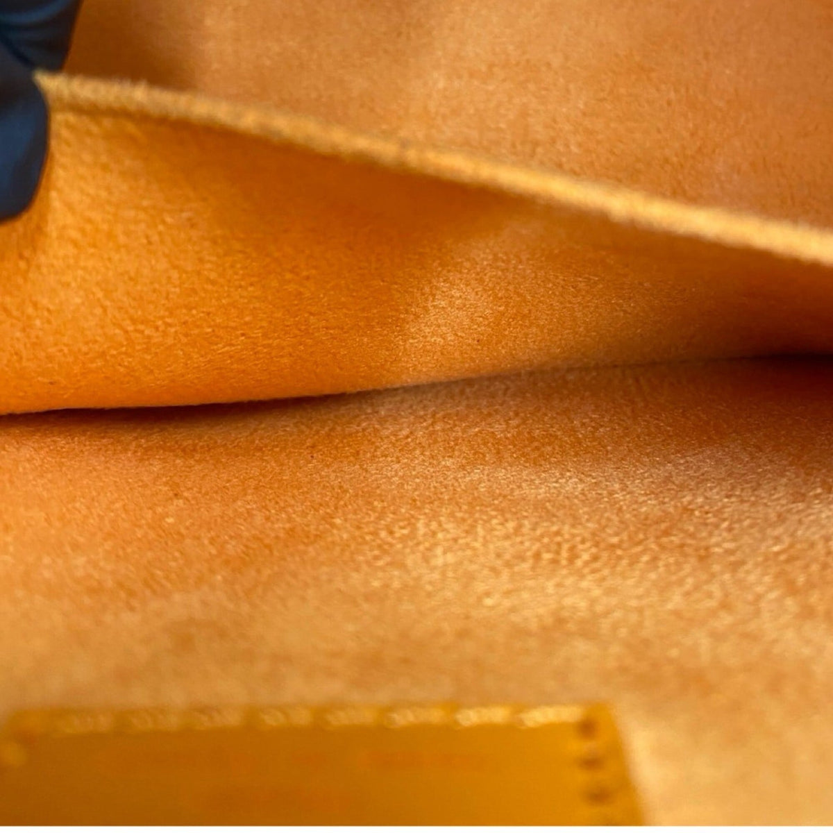 Louis Vuitton Orange Leather Boston Bag Handbag (Pre-Owned)