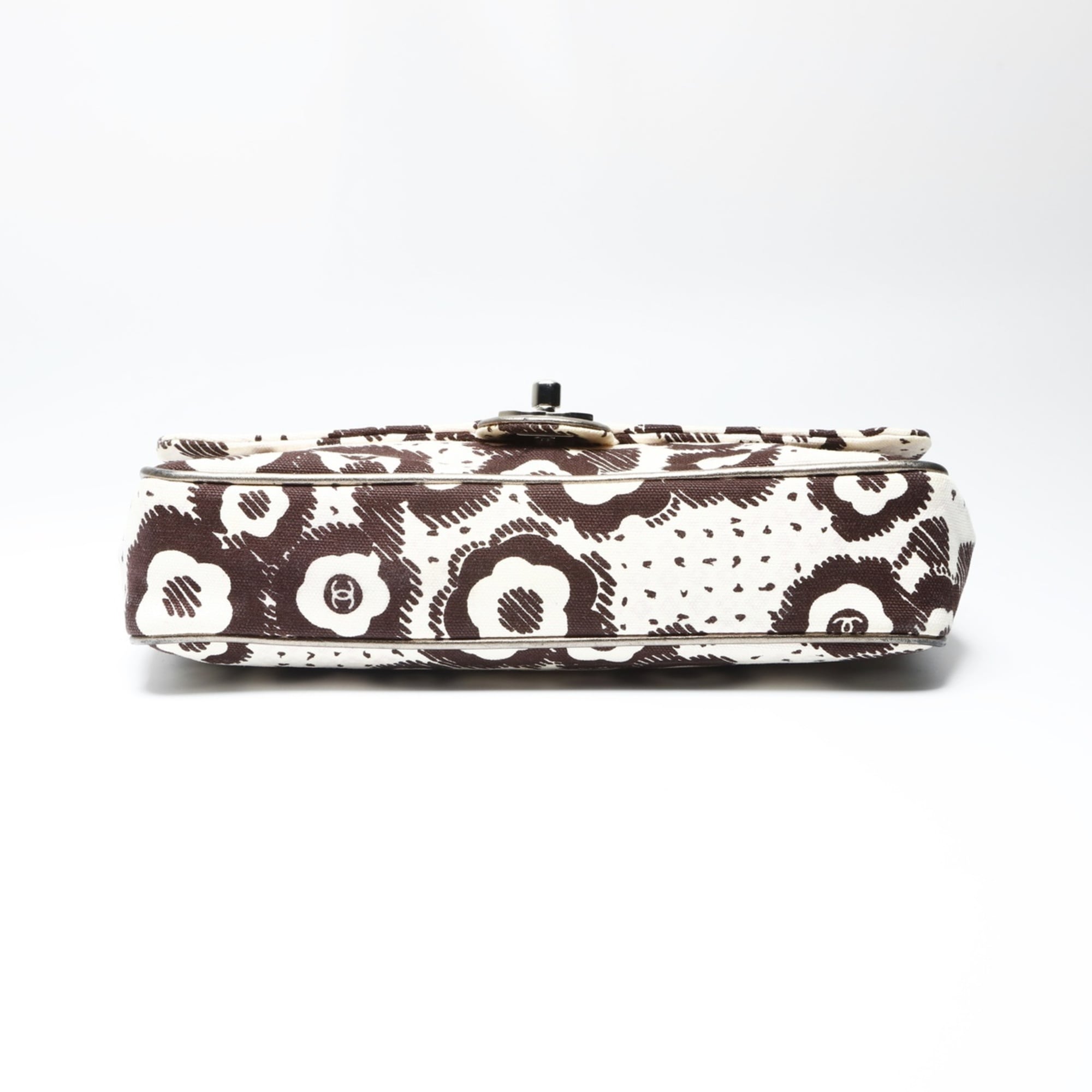 Chanel Beige Brown Shoulder Bag (Pre-Owned)