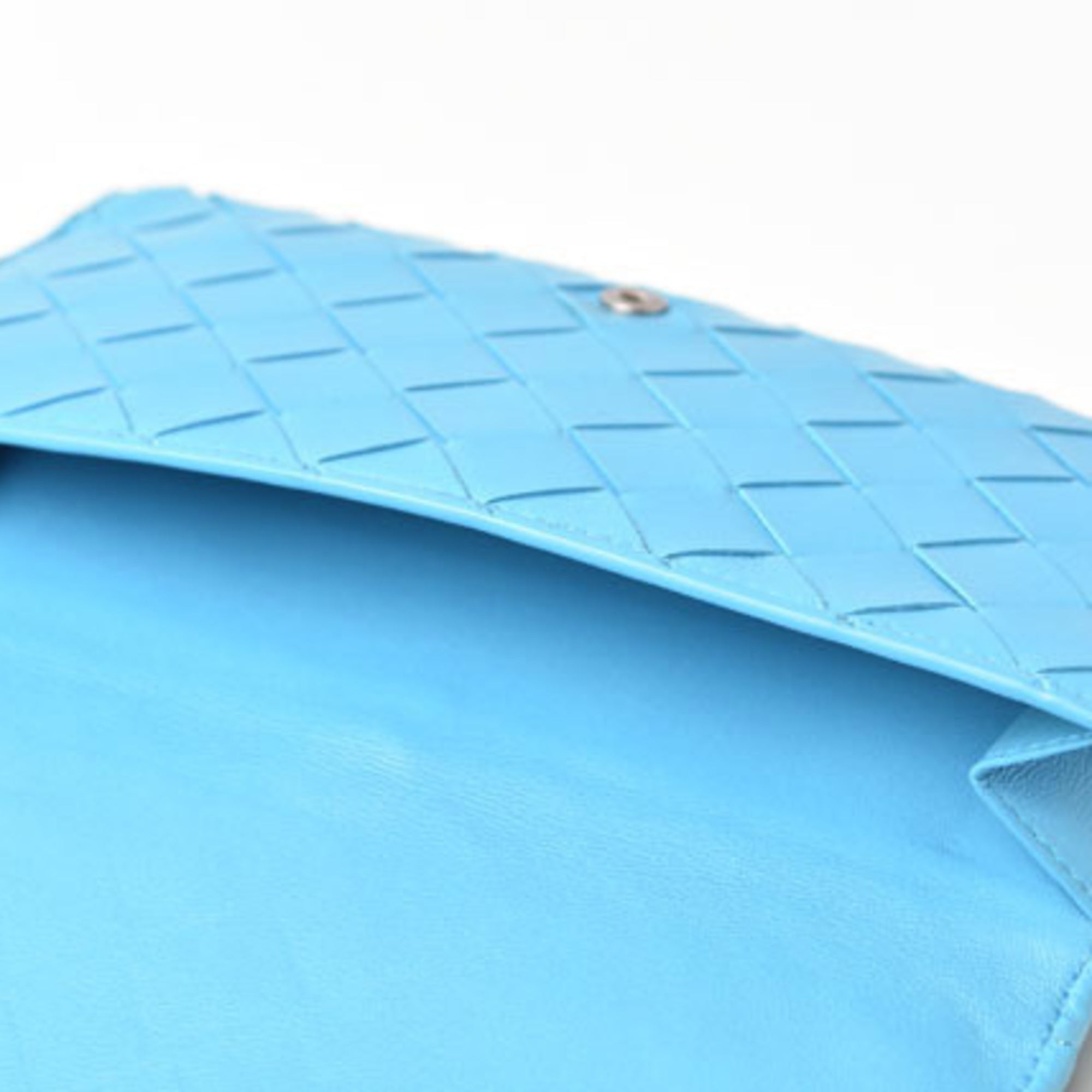 Bottega Veneta Intrecciato Light Blue Leather Long Wallet (Bi-Fold) (Pre-Owned)