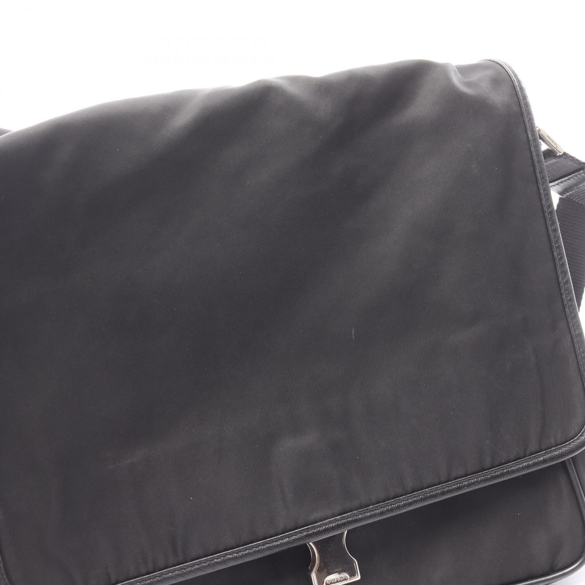 Prada Black Nylon Saffiano Triangle Messenger Bag Shoulder Bag (Pre-Owned)