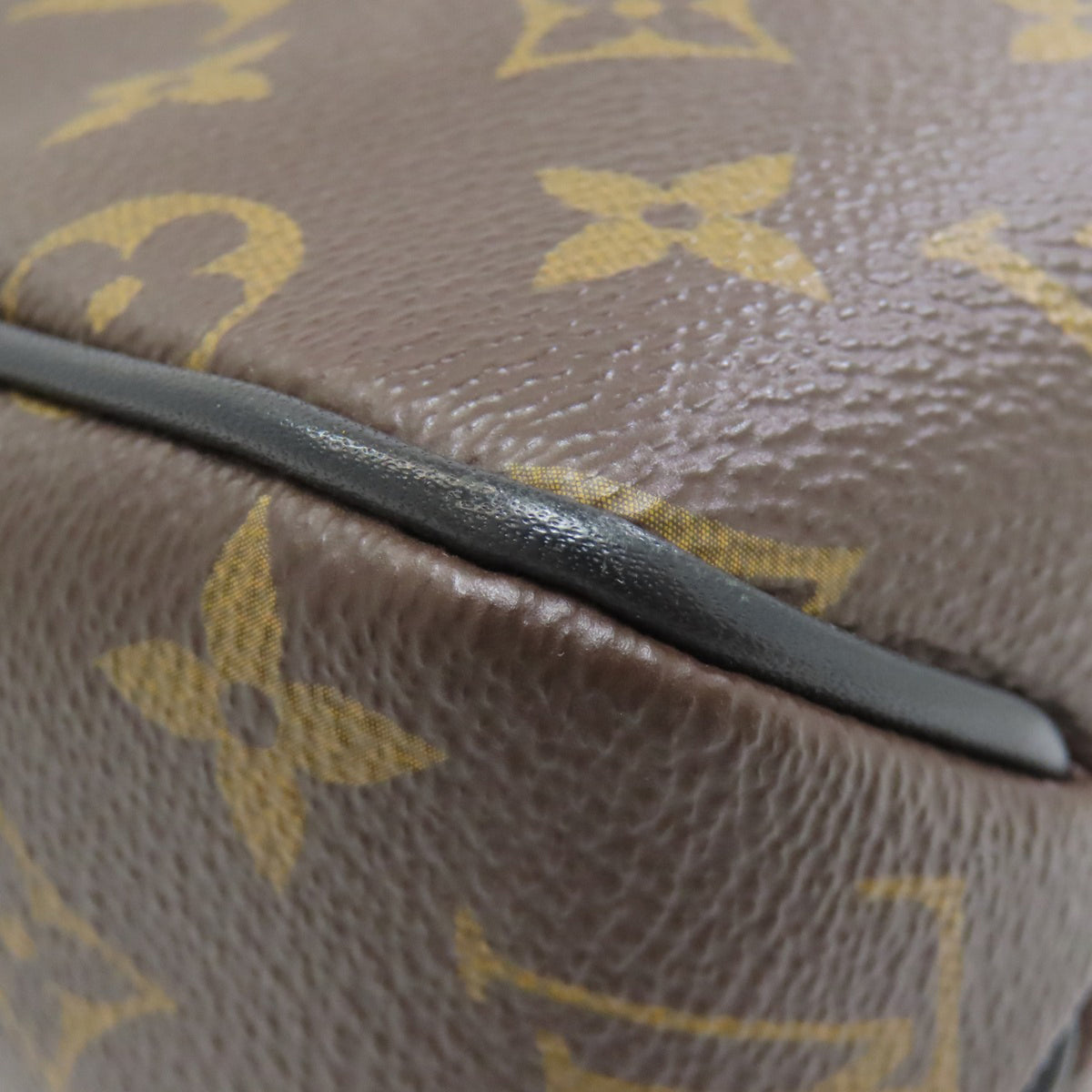 Louis Vuitton Monogram Monogram Shoulder Bag (Pre-Owned)