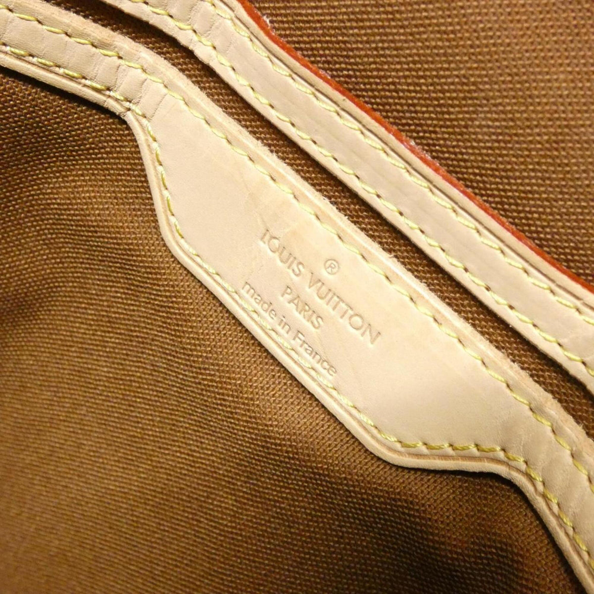 Louis Vuitton Marron Coated Canvas Handbag (Pre-Owned)