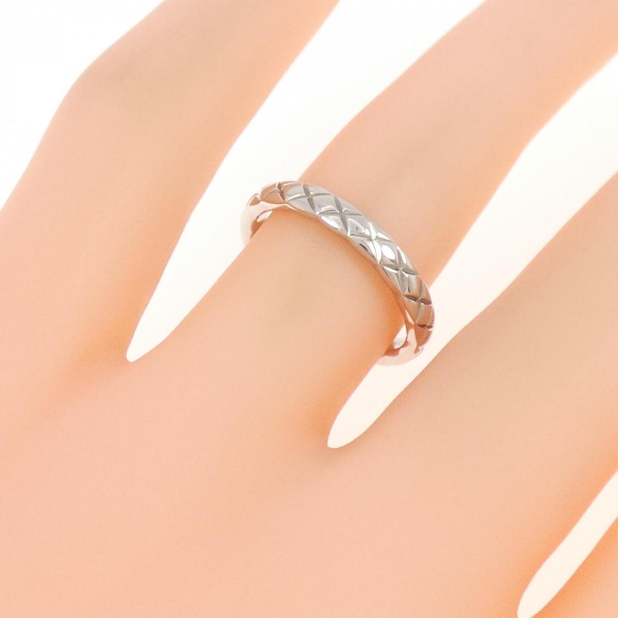 Chanel Platinum Platinum 950 Band Ring (Pre-Owned)