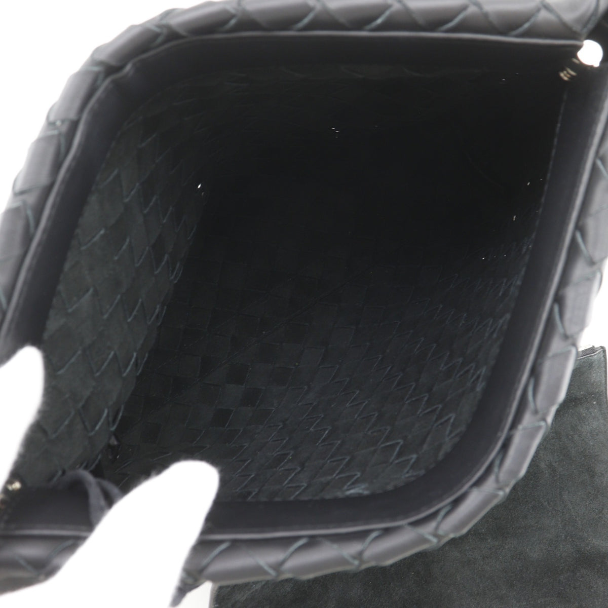 Bottega Veneta Black Leather Clutch Bag (Pre-Owned)