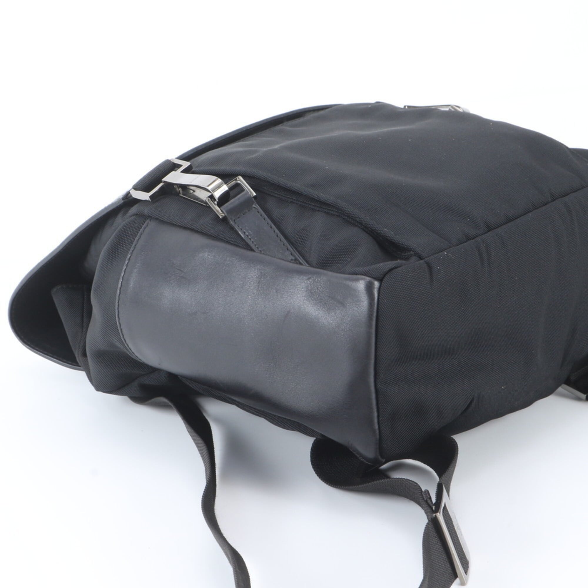 Gucci Black Nylon Leather Backpack Handbag (Pre-Owned)